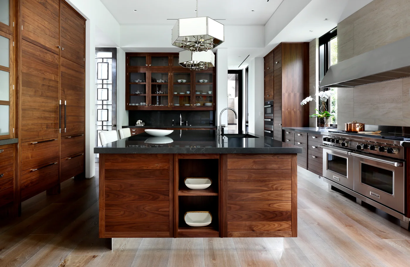 Studio-C-Modern-Bungalow-kitchen-2.jpg