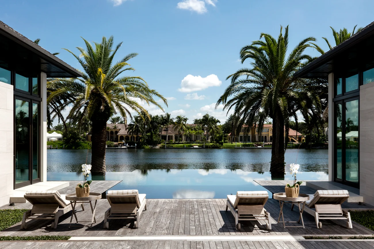 Studio-C-Modern-Bungalow-pool.jpg
