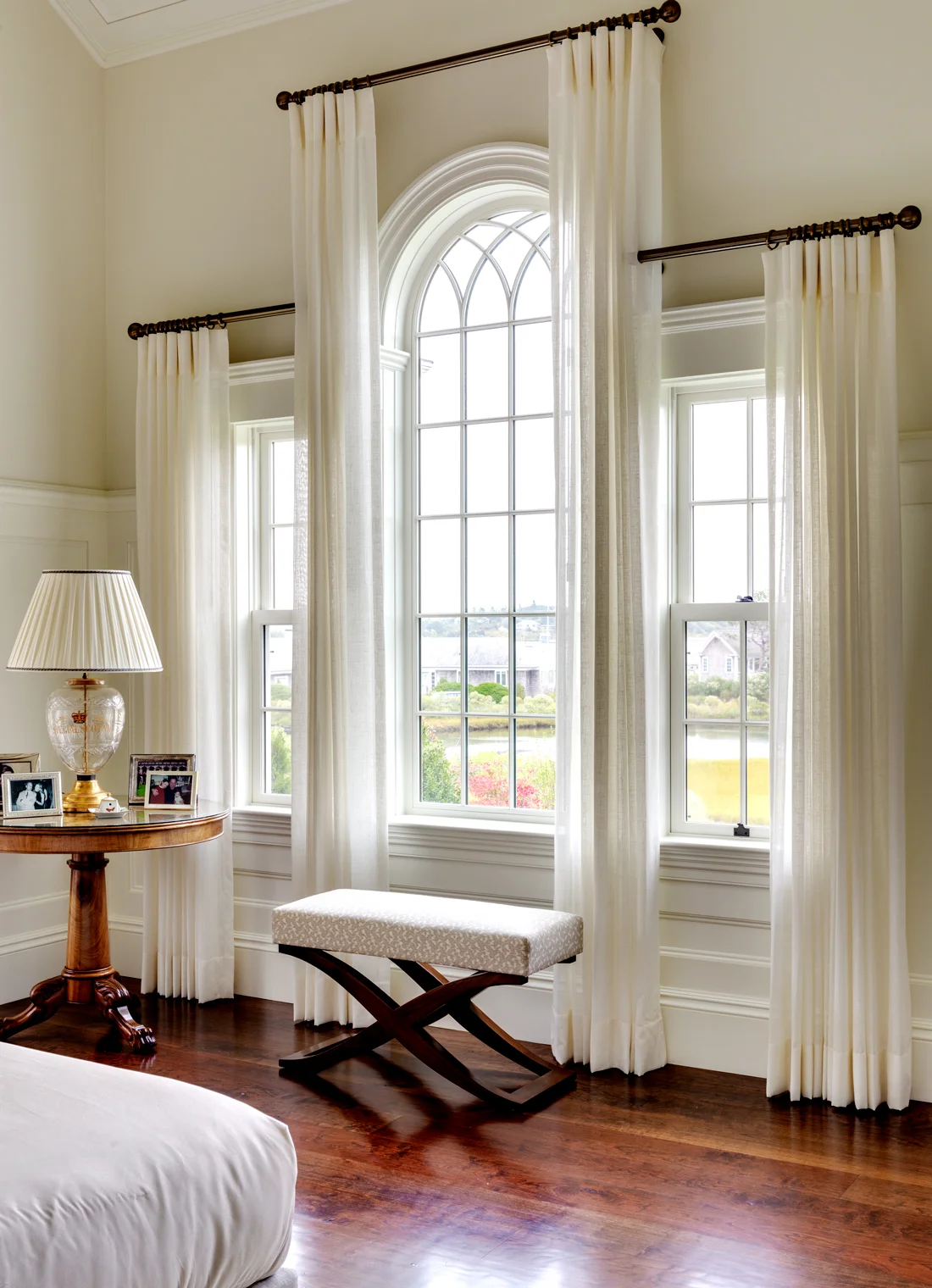 Studio-C-Greek-Revival-Bedroom-3.jpg