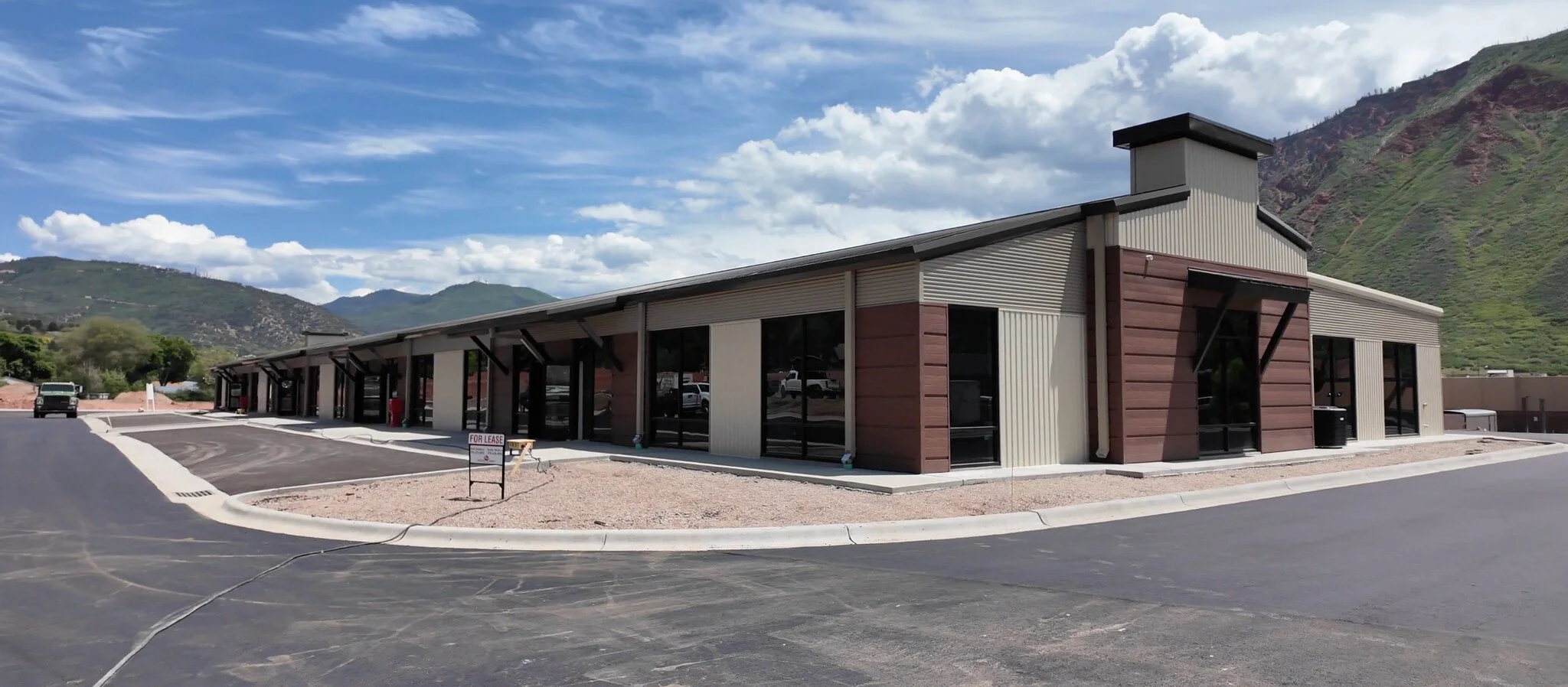 304-Center-Dr-Glenwood-Springs-CO-Building-Photo-1-LargeHighDefinition.png