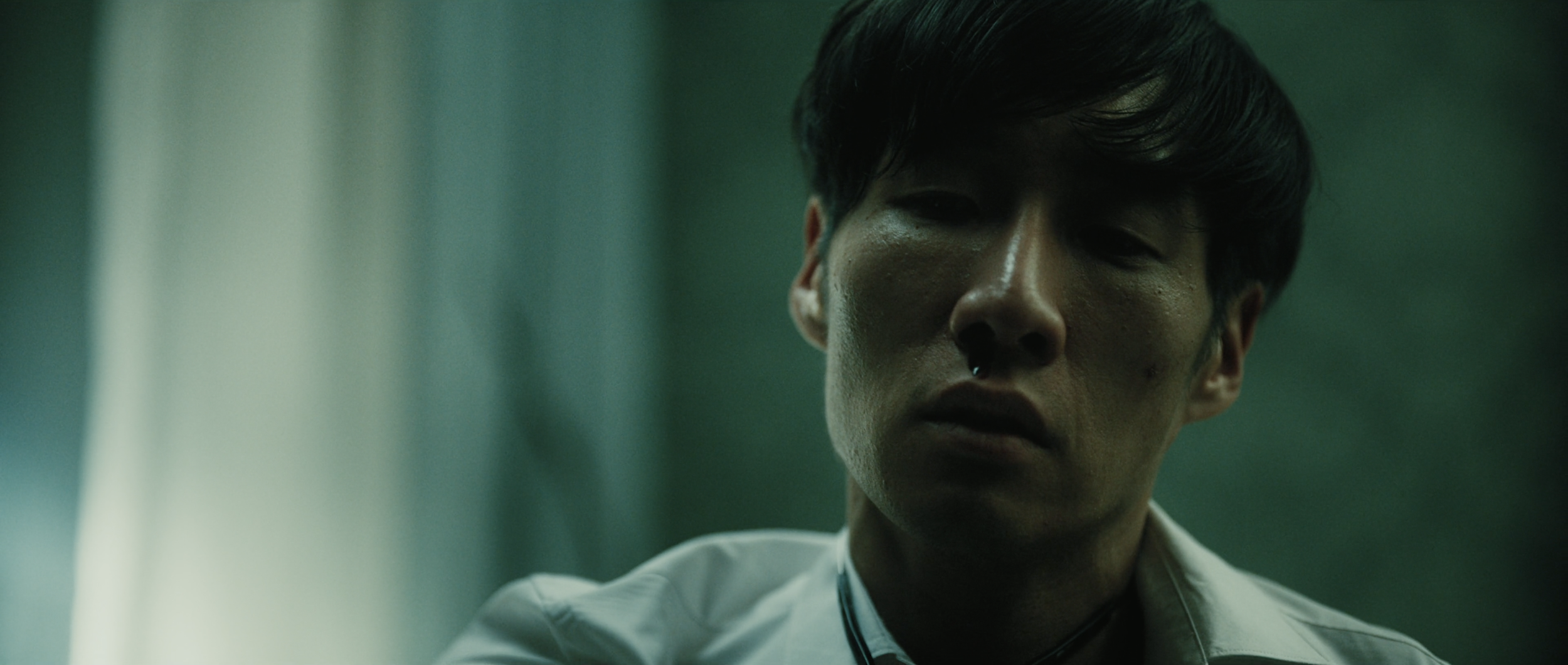 venusinfurs_viviangray_productiondesign_still04.png