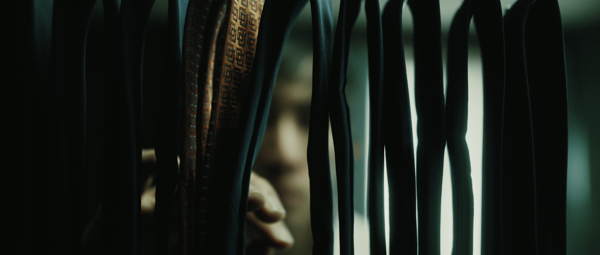 venusinfurs_viviangray_productiondesign_still3.png