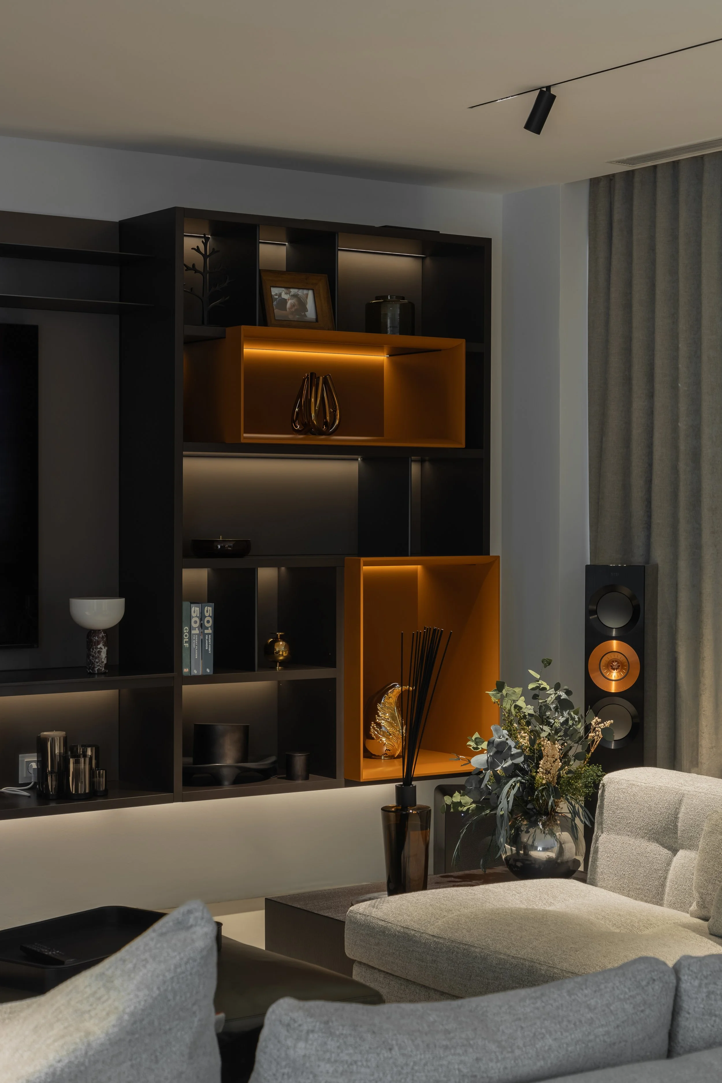 included_architecture_bucuresti (20 of 24) PH.jpg