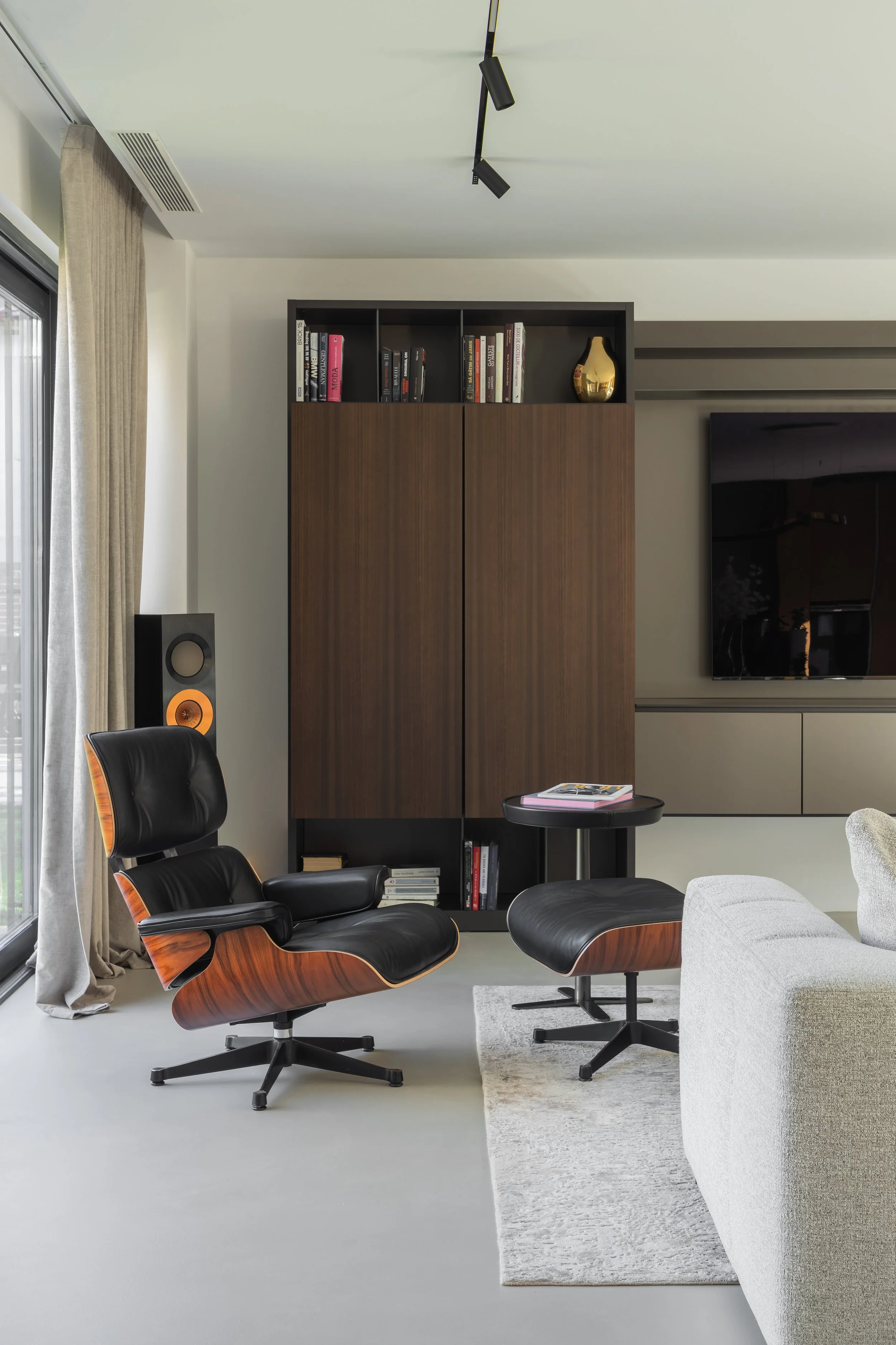 included_architecture_bucuresti (11 of 24) PH.jpg