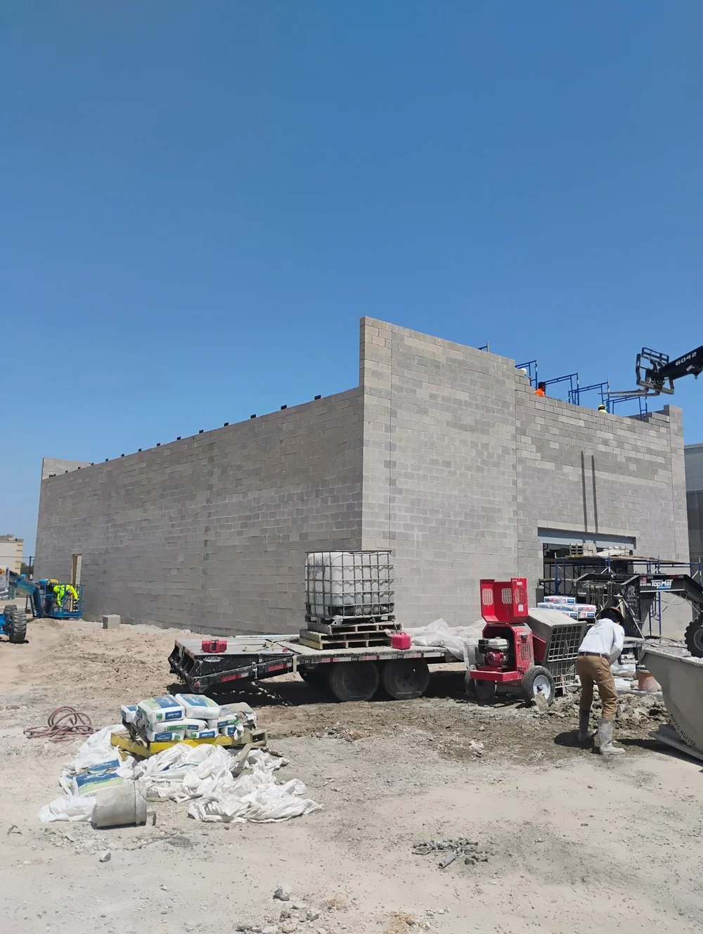 Commercial block wall job site