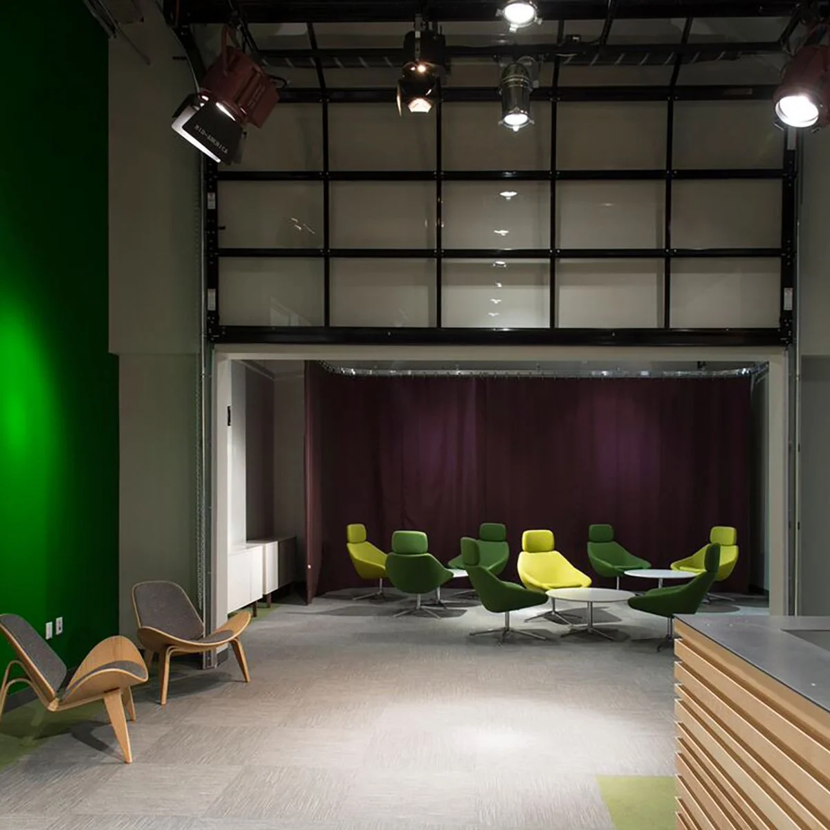 henninger waiting room
