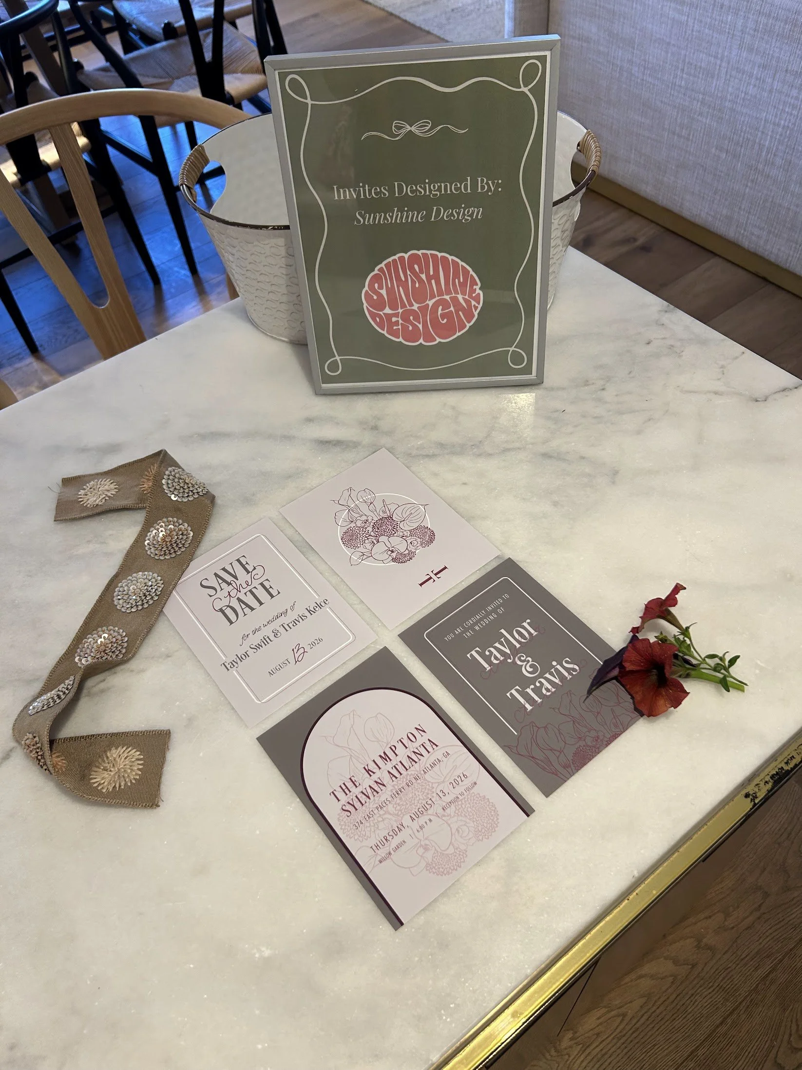 Vows & Vignettes Stationery