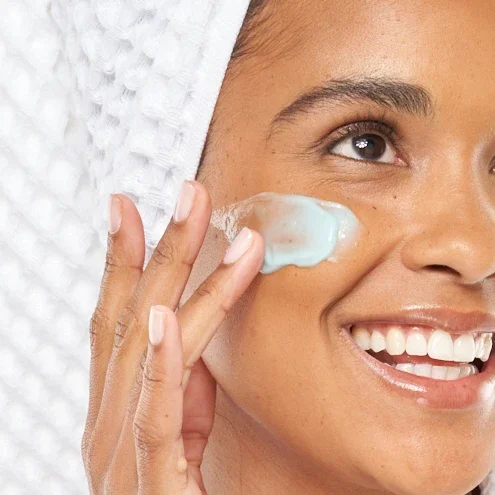 Bluphoria-Face-Mask-3.webp