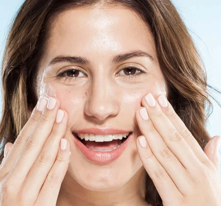 Three-Milk-Moisturizer_4.webp