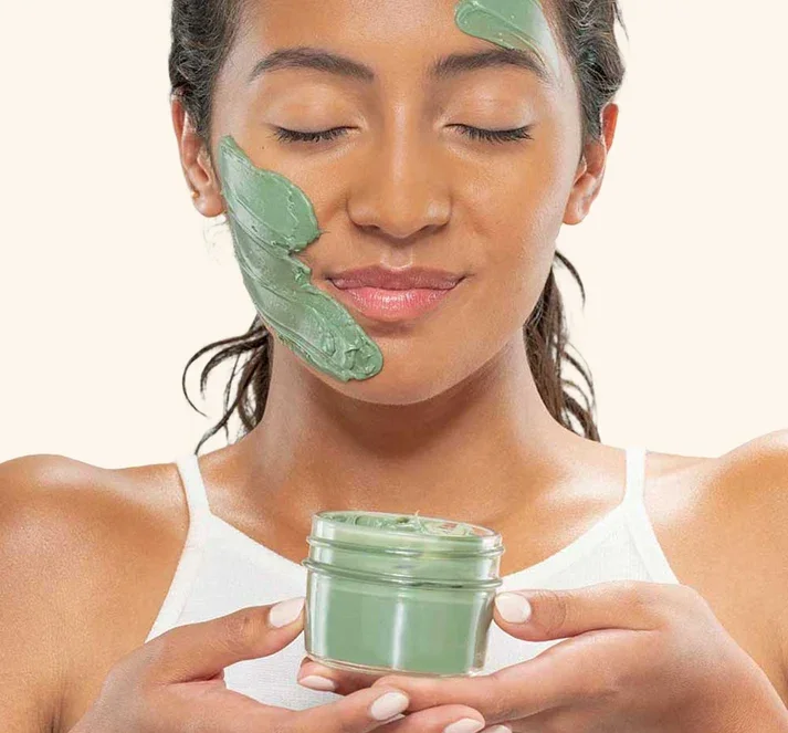 Guac-Star-Mask_3_c.webp