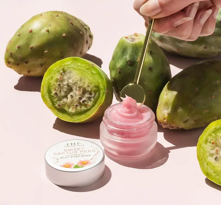Sweet-Cactus-Pear-Lip-Drench-04.webp