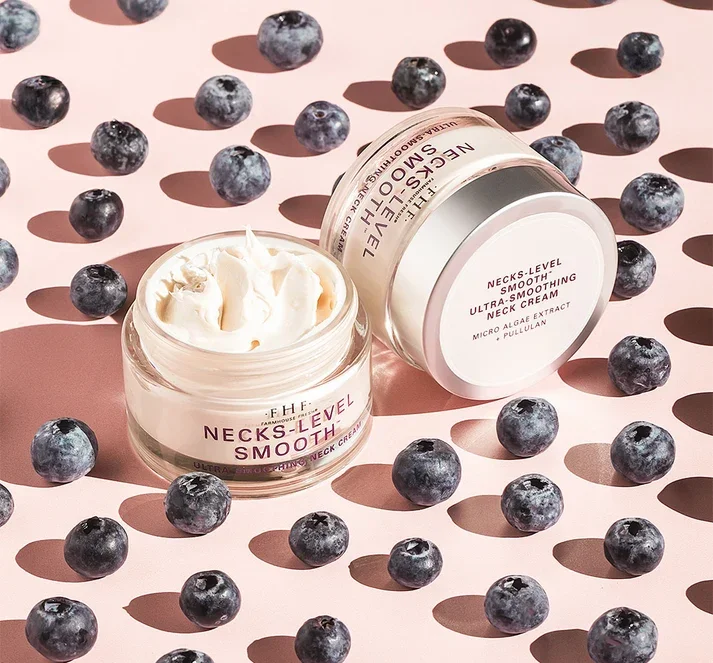 Necks-Level-Smooth-Neck-Cream-5_65e22f41-b903-49e4-aee9-c97dca567eeb.webp