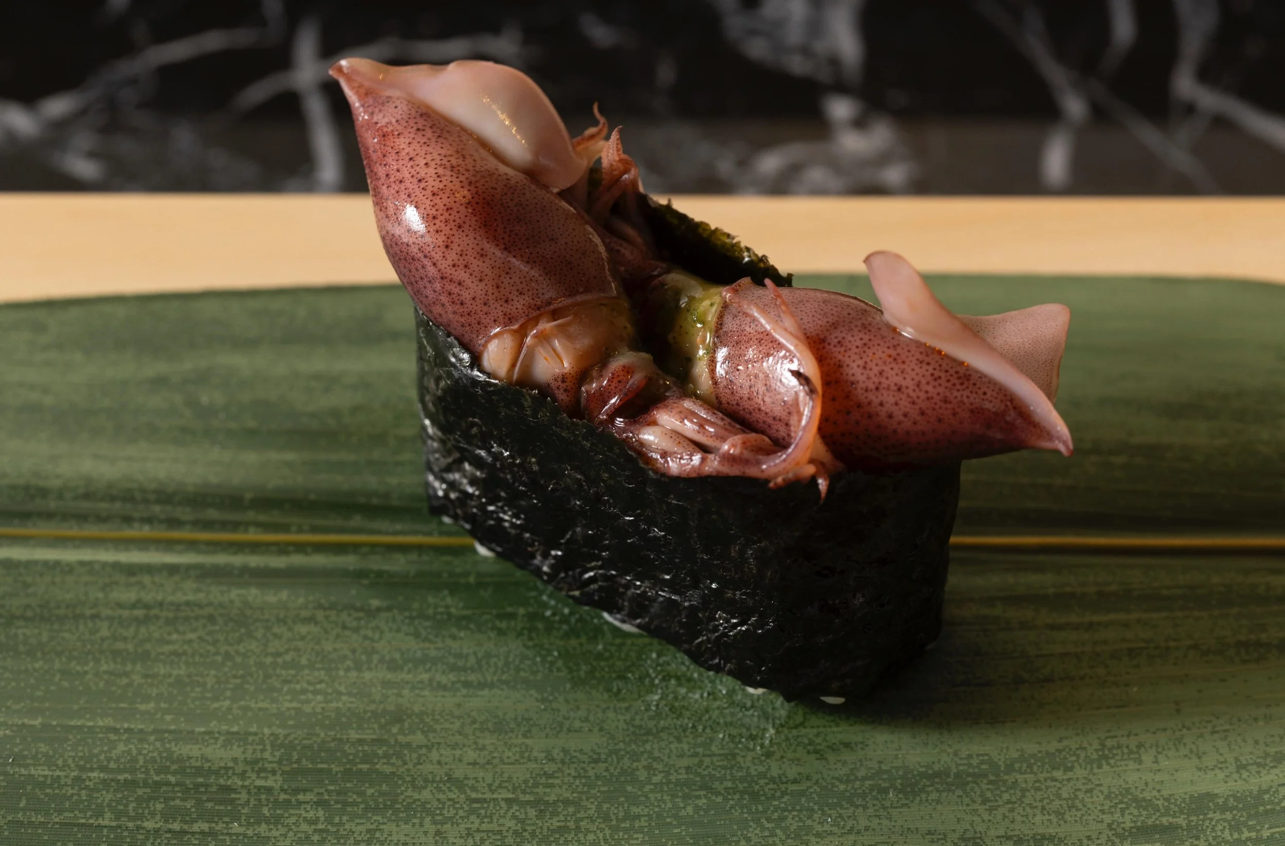 The details make the experience. See you at the counter. 

#omakase #sushi #nycfoodie #tachi