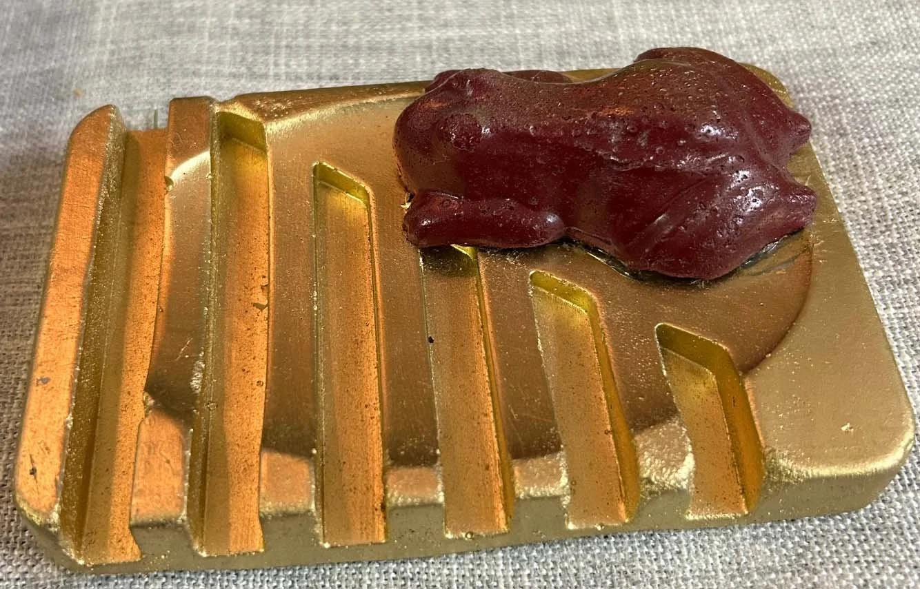 Gold and Garnet Frog1.jpg