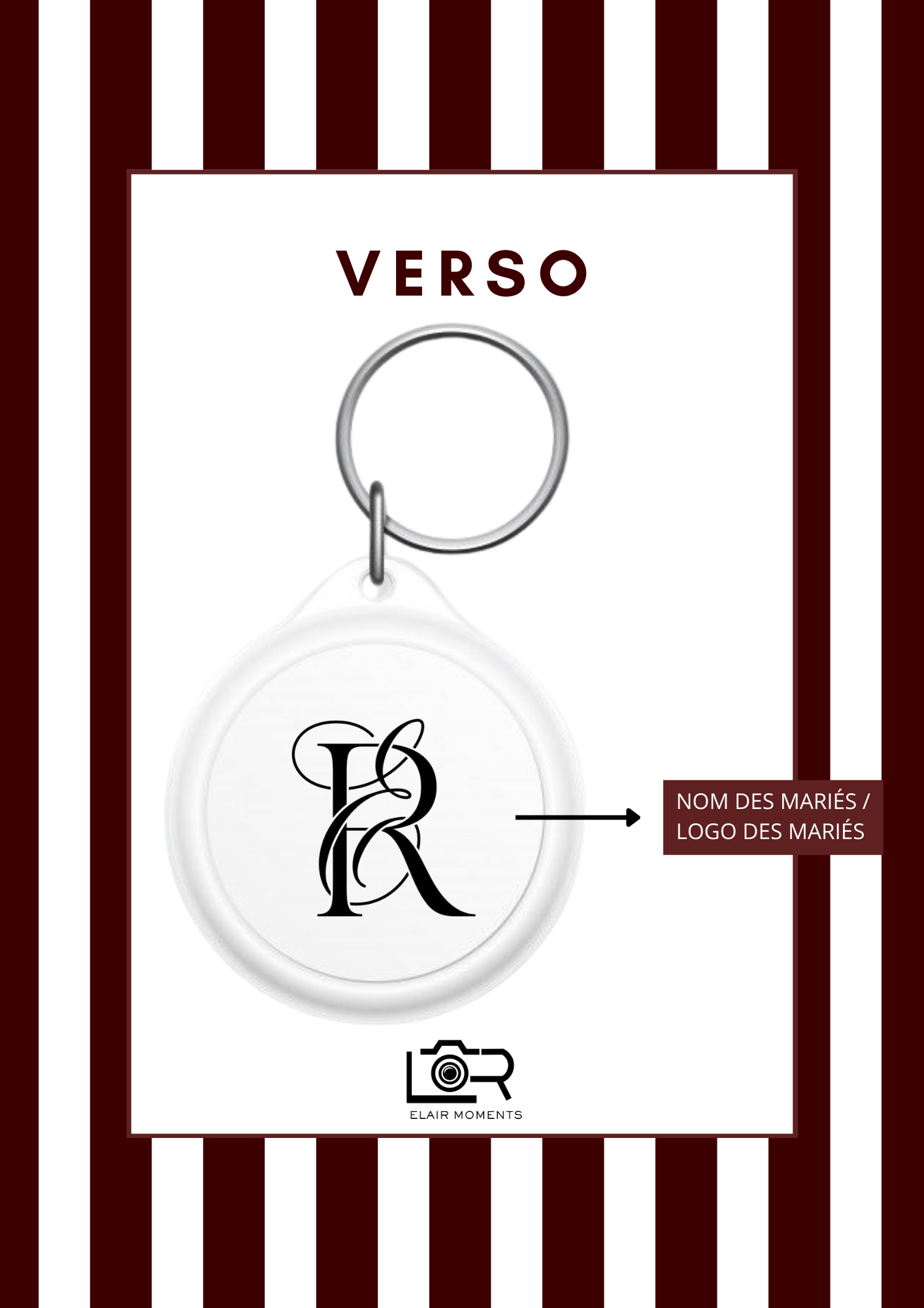 Étiquette de porte avec un porte-clés blanc affichant un monogramme noir avec les lettres R et un logo pour une photographie nommée 'Elair Moments'.