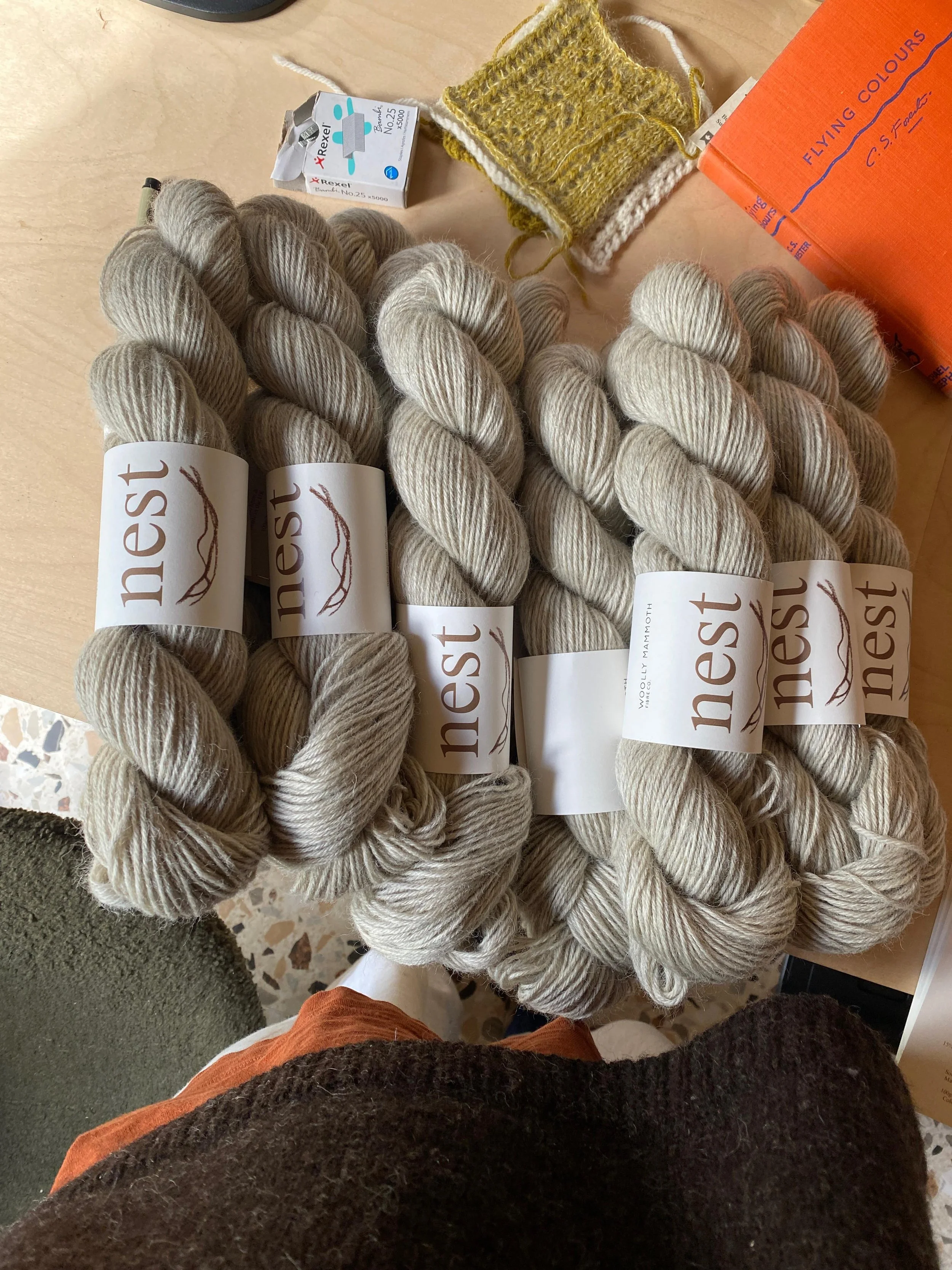 Labelling and packing Nest DK orders ✨ if you ordered yours with an advent calendar yours will ship  in October/ November with that! 

70% Exmoor Blueface
15% Grey Exmoor Blueface
15% Romney 

100g/ 200m/ DK

Worsted Spun in Devon with @jarbontextile