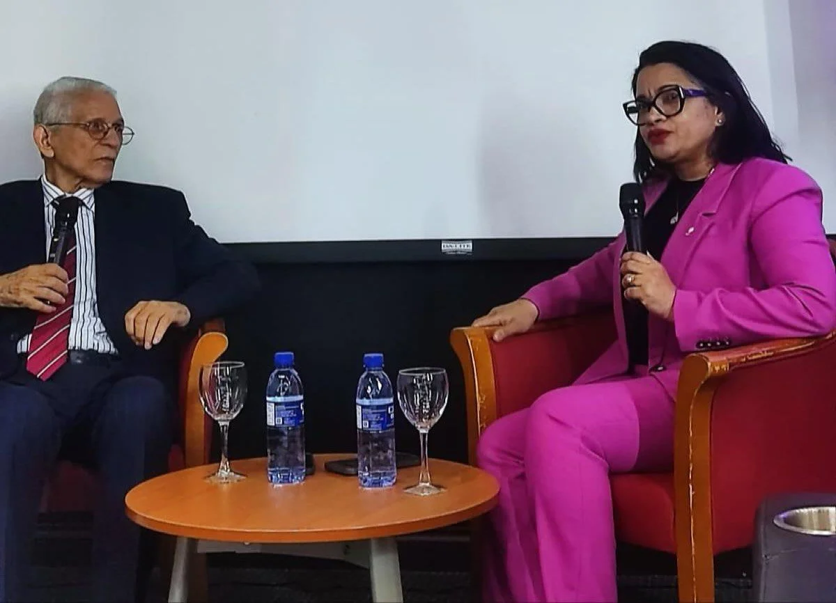 Elidenia Velásquez protagoniza entrevista en el Boletín de la Academia Dominicana de la Lengua