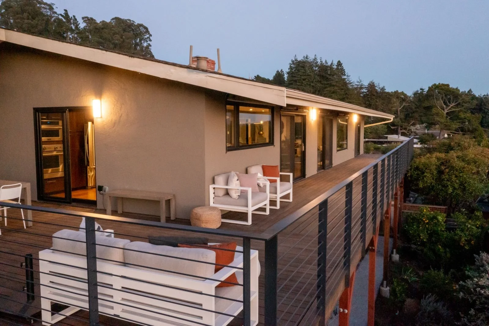 Expansive Bay View Deck, El Cerrito