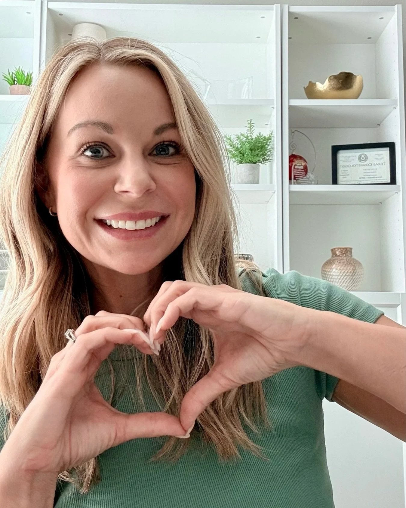 Happy National Aesthetician Day to all my esthi besties! 🤍✨

Over the last 20+ years in aesthetics, I&rsquo;ve had the opportunity to meet and work alongside some truly amazing aestheticians, and so many of you have become more than just industry fr