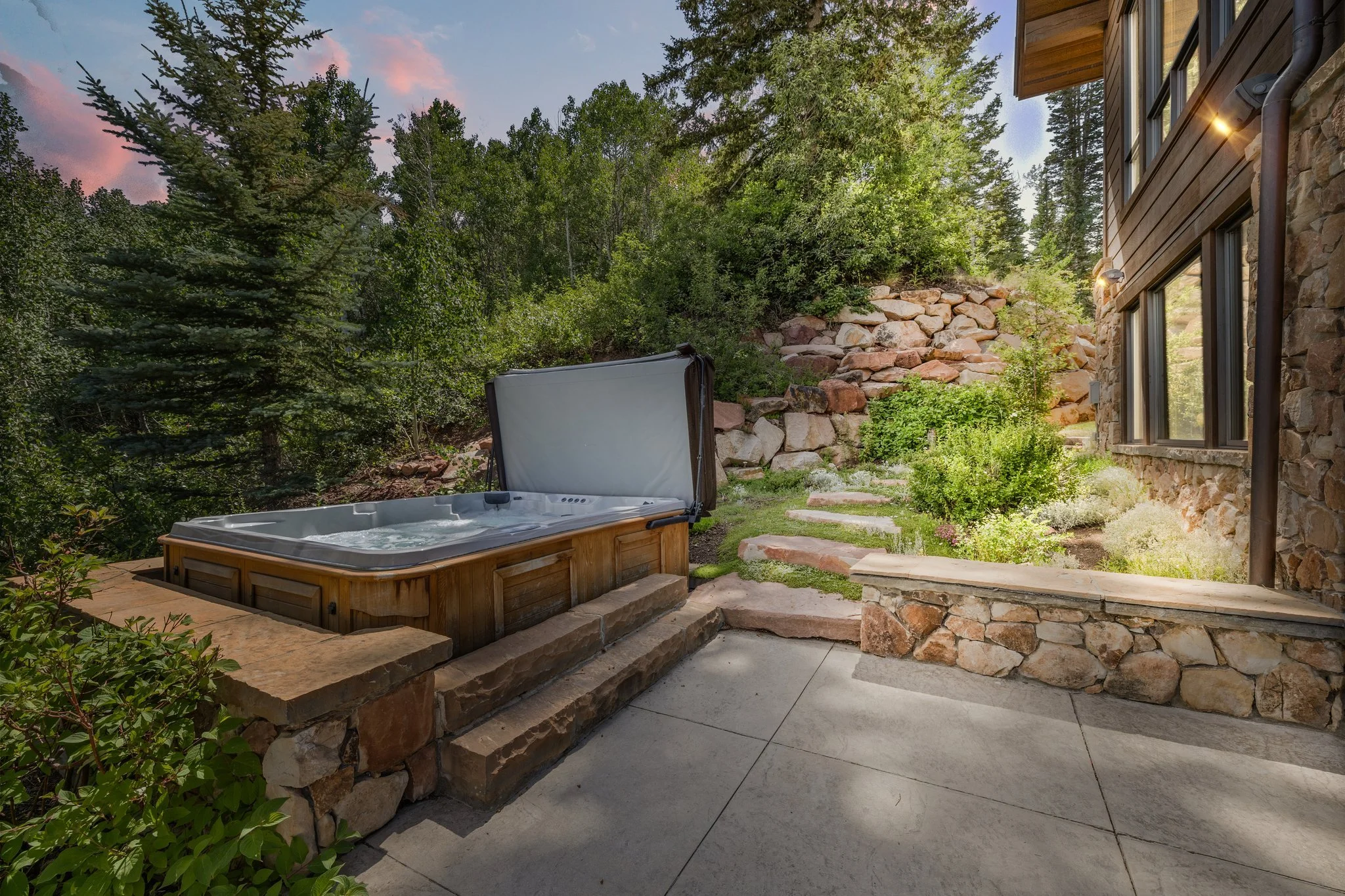 15. 40-web-or-mls-_M3A0760_dte.jpg