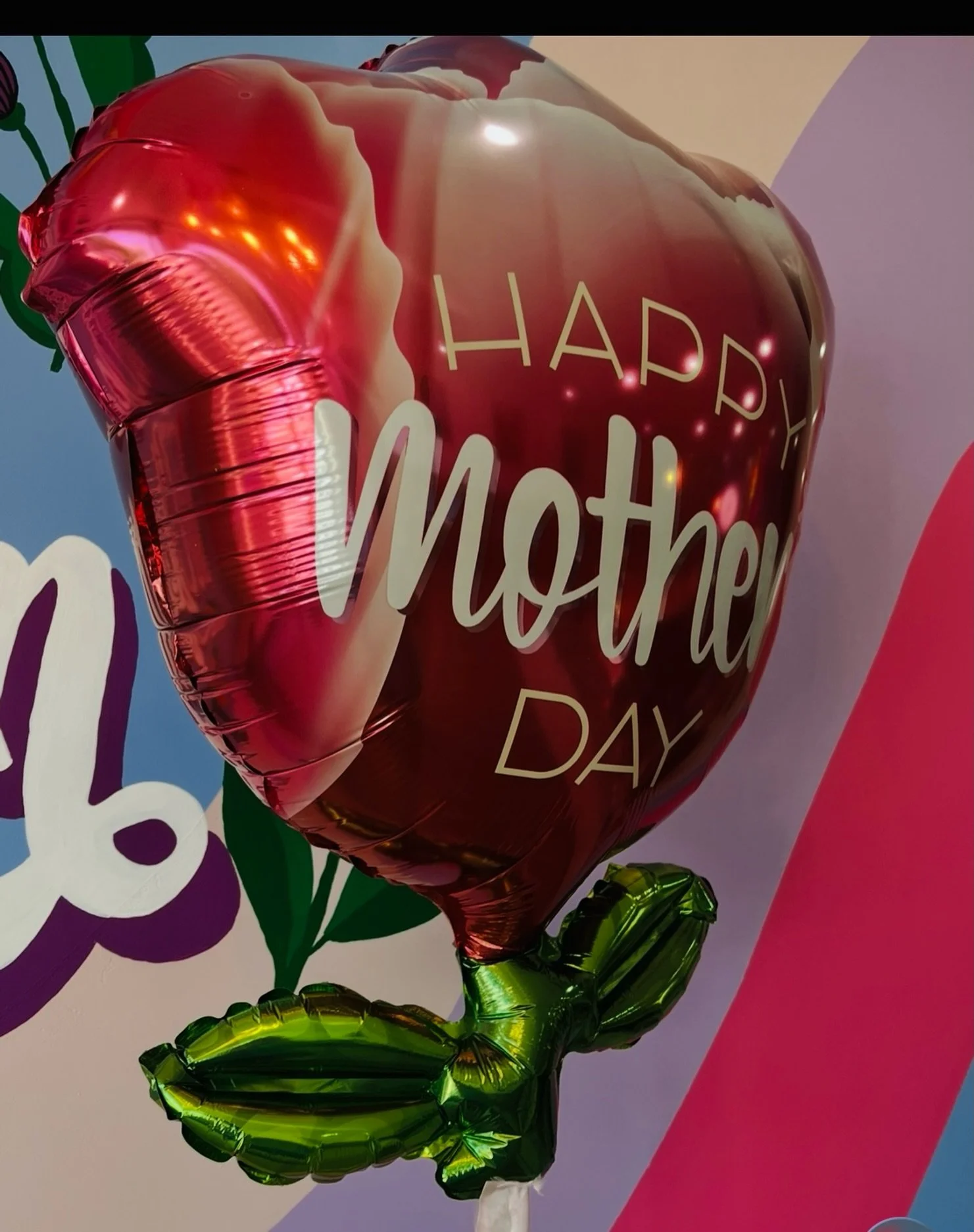 Soft scoops, sweet smiles, and a day dedicated to Mom 🌹 

Umbrella Creamery wishes all the amazing mothers a beautiful Mother&rsquo;s Day filled with love and dessert 🍨🍦