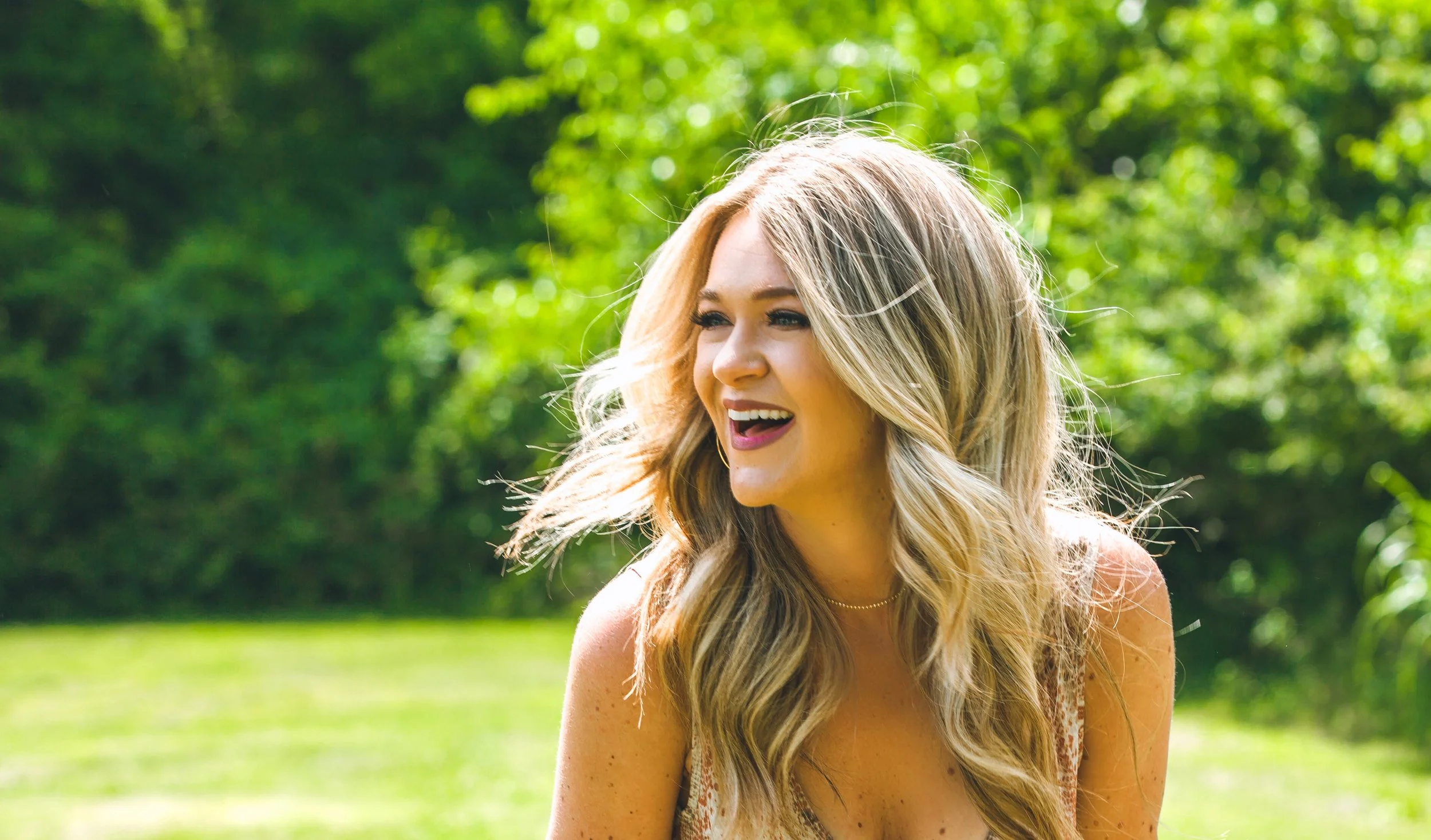 Here's How To Achieve That Coveted Summer Glow (Pregnancy Not Required)