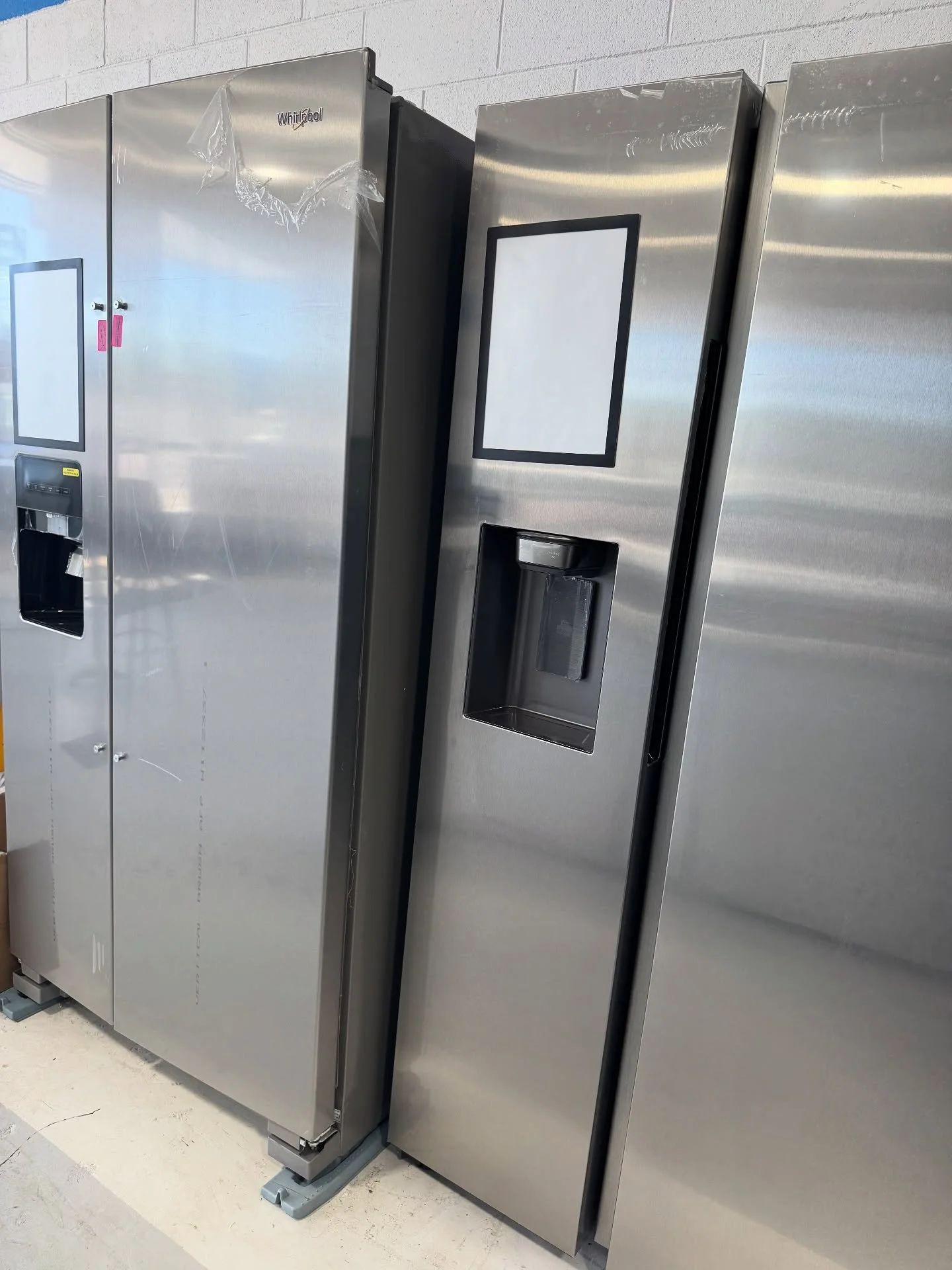 🌟Huge Savings on Scratch and Dent Appliances🌟
A wide variety of french door fridges to choose from by all of your favorite brands! Come by and check out the savings!! 💵
✅ Up to 60% off retail price!
 🔧 1-Year Warranty Included
🚚 Delivery, In