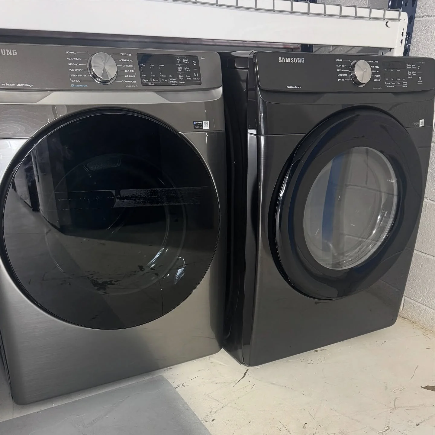 🌟Huge Savings on Scratch and Dent Appliances🌟
A wide variety of dryers to choose from by all of your favorite brands! Come by and check out the savings!! 💵
✅ Up to 60% off retail price!
 🔧 1-Year Warranty Included
🚚 Delivery, Installation, &