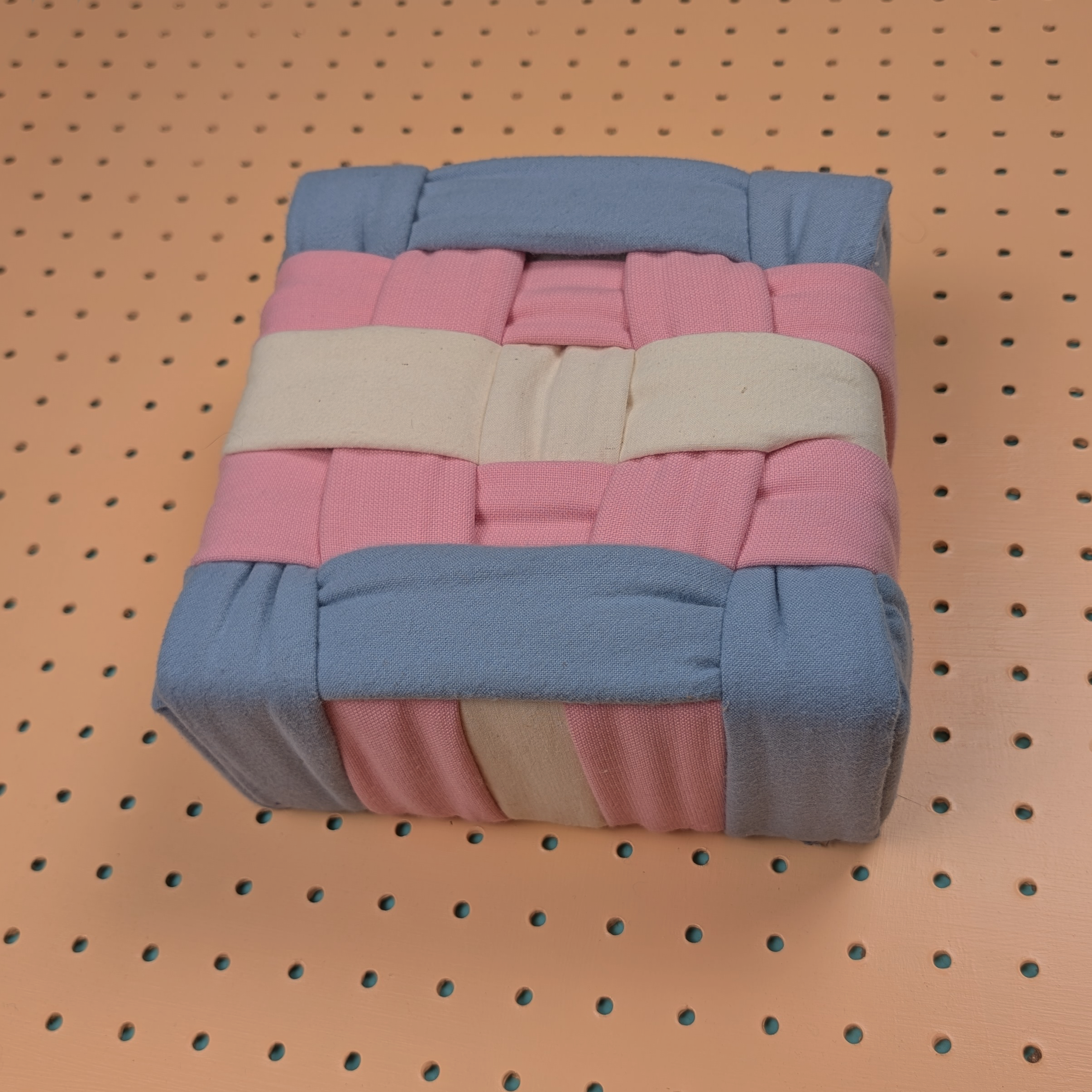 Pride No 35 Angle.png