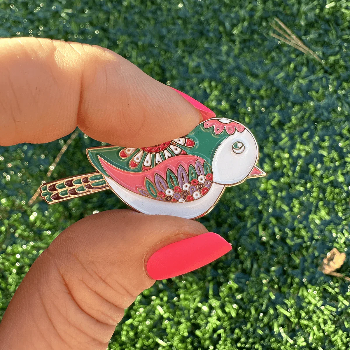birdie-women-s-golf-ball-marker-birdie-girl-golf-2.png.webp