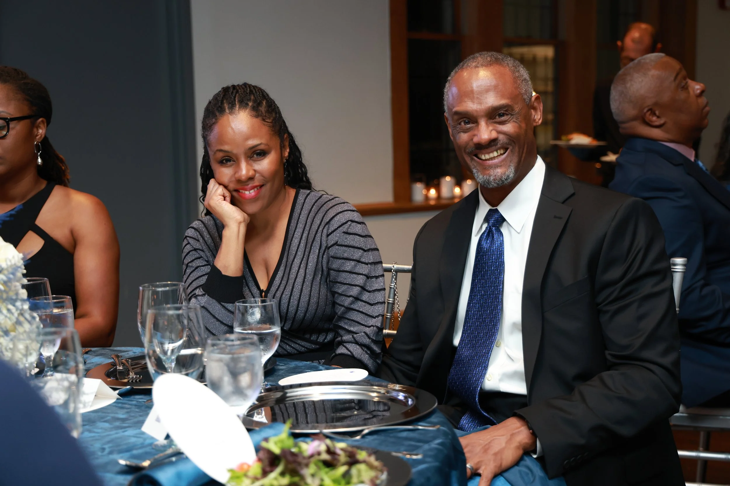 251115-BeastRob_10Year_Gala-102.JPG