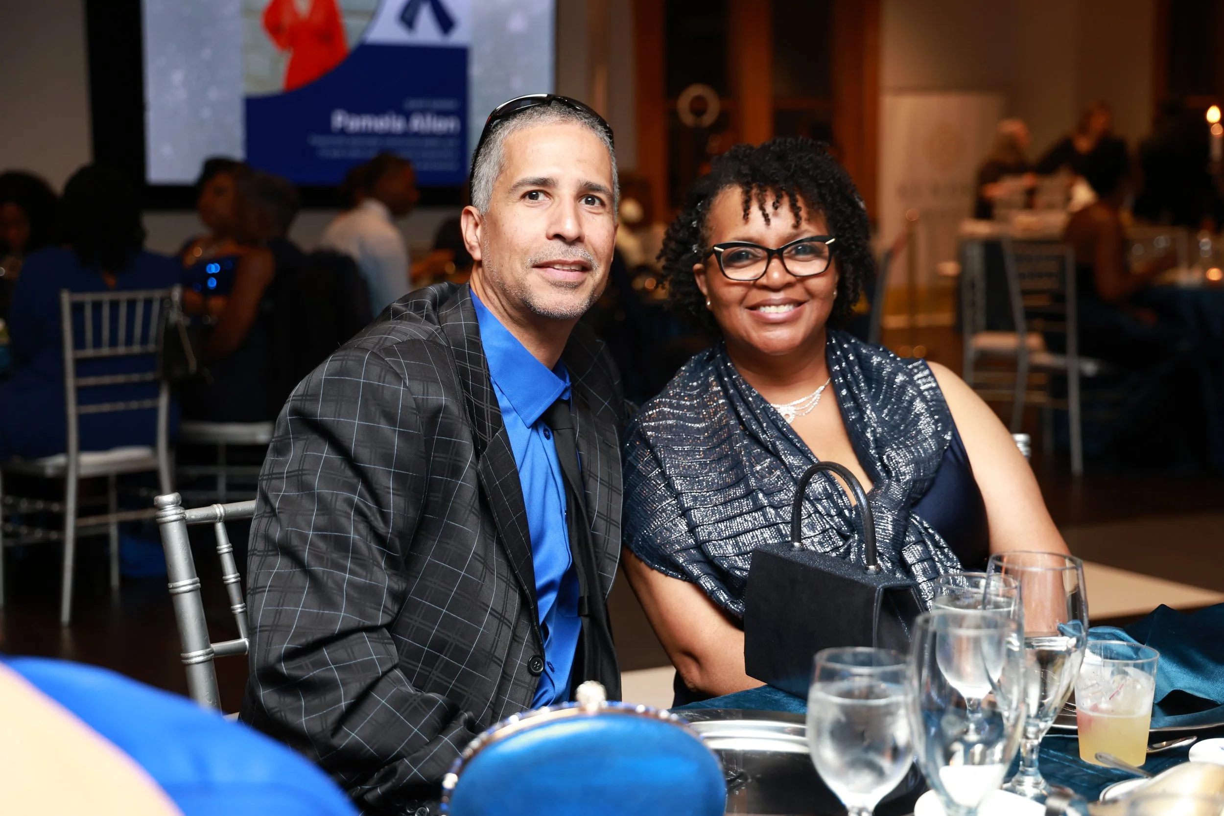 251115-BeastRob_10Year_Gala-94.JPG