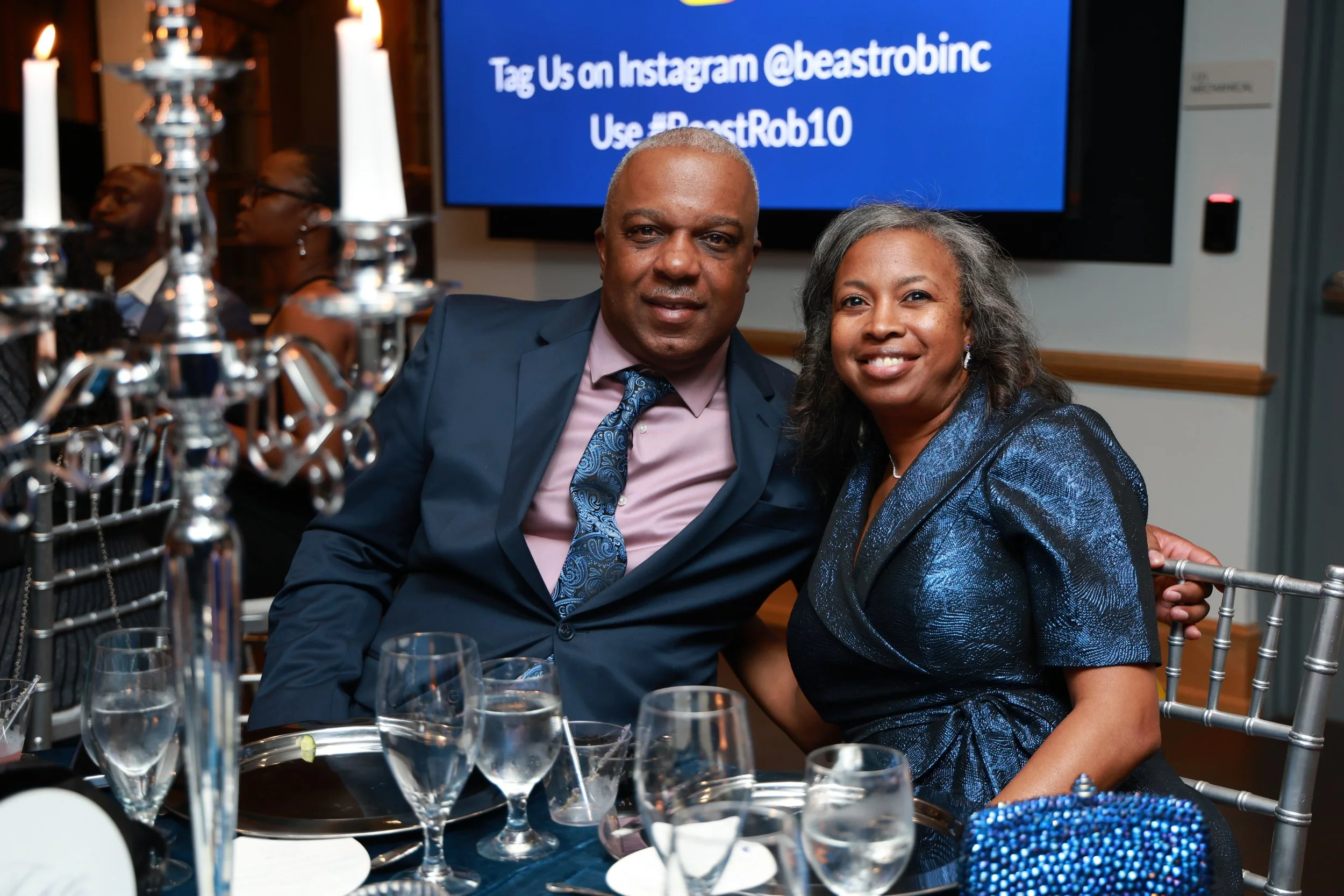 251115-BeastRob_10Year_Gala-93.JPG