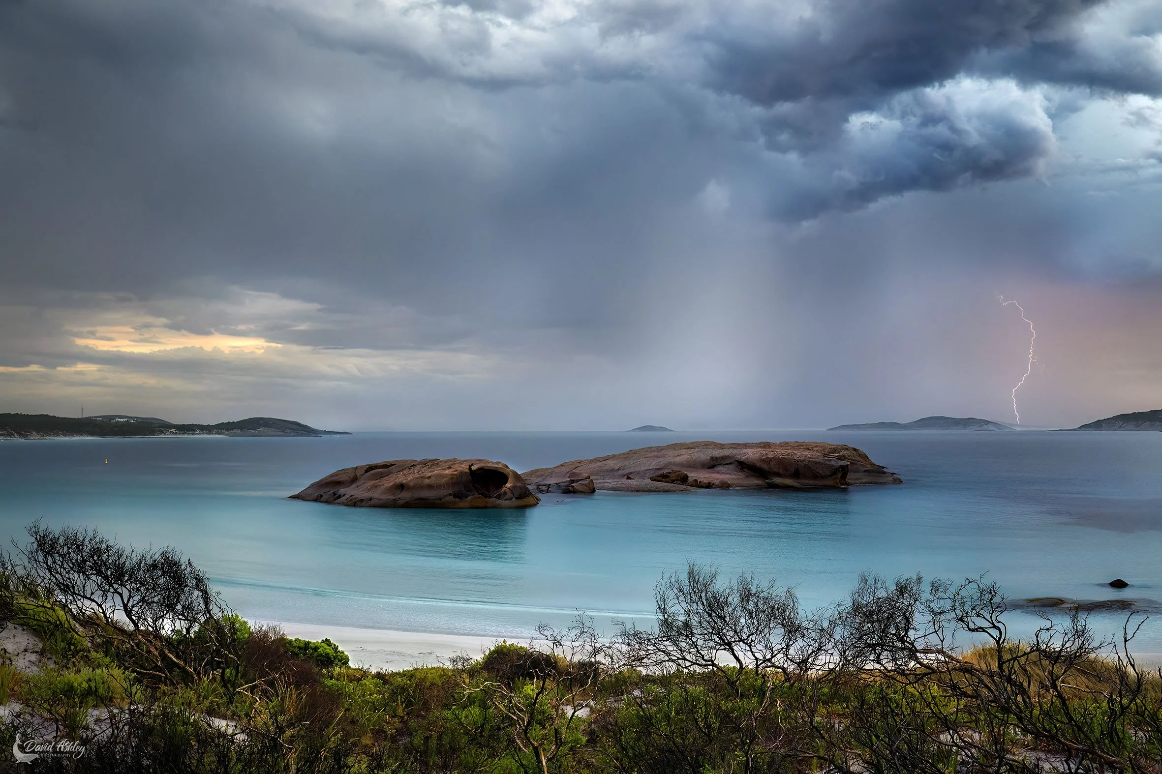 Lightning at Twilight Beach. (TB02)