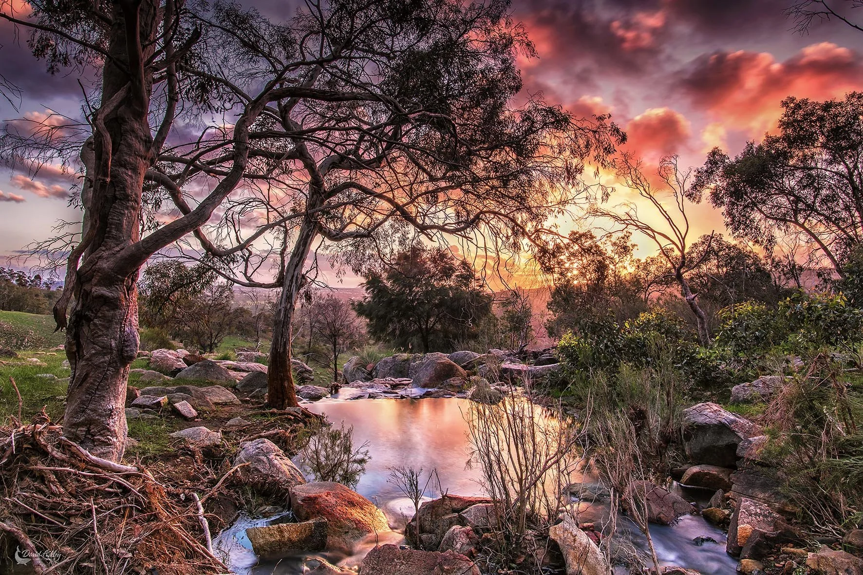 Bushfires in the Perth hills made for an awesome sunset. (PH02)