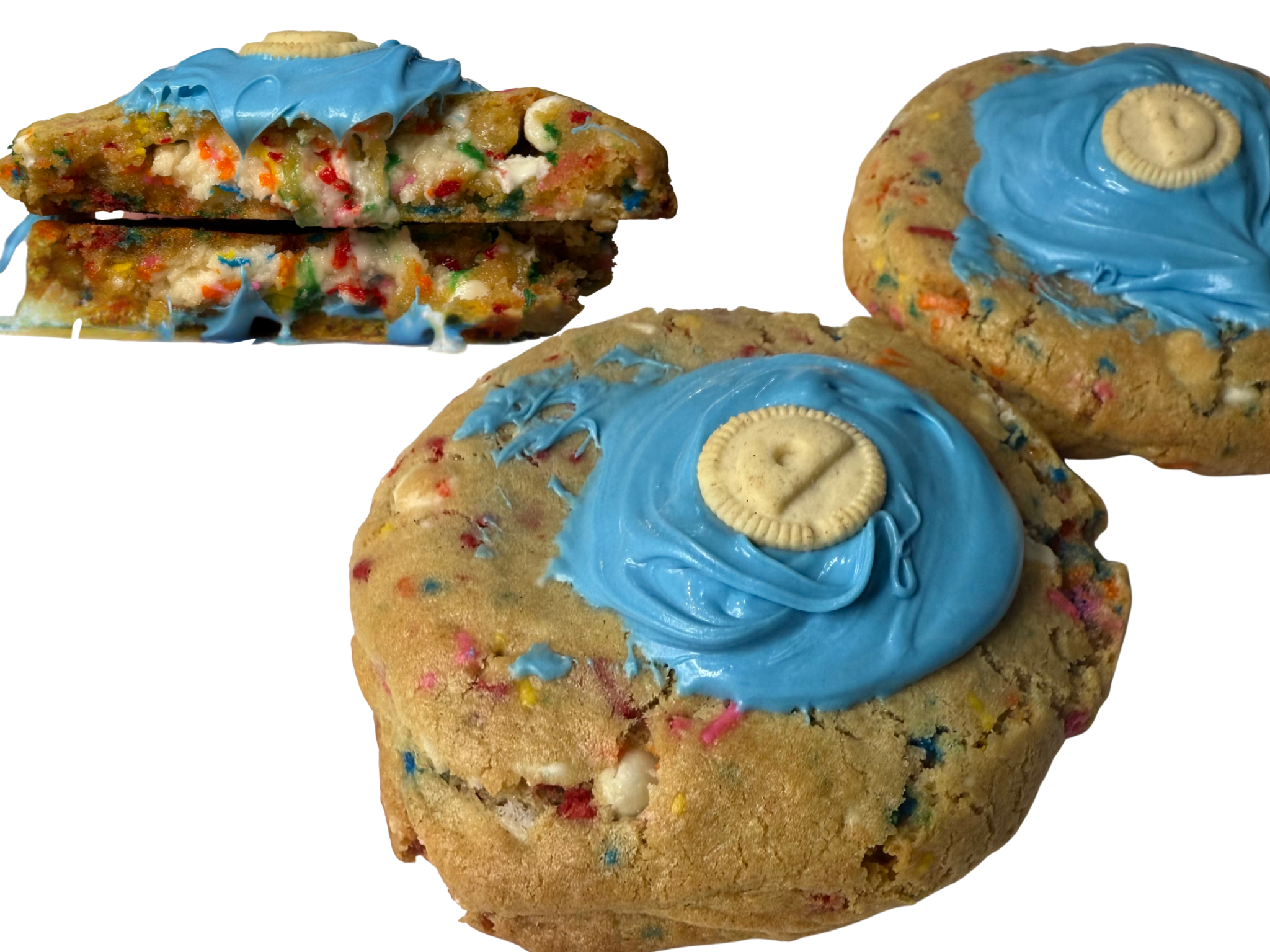 90's-Kid-Core $5
Our 90’s-Kid-Core is a 4.5 sprinkle-loaded stuffed cookie inspired by your favorite lunchbox treat. The dough is packed with rainbow sprinkles and melty white chocolate chips, then stuffed with a cloud of dreamy vanilla bu