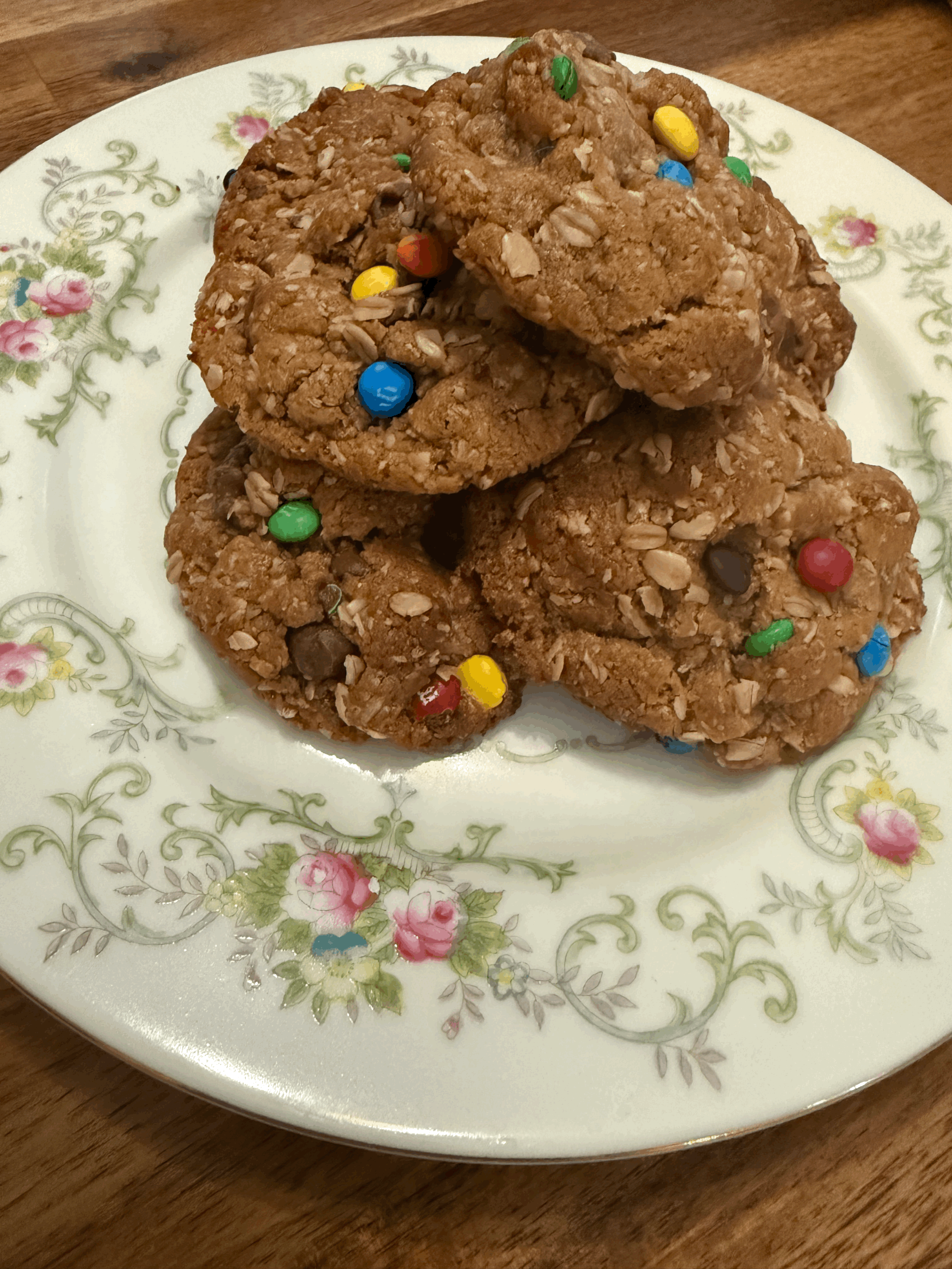 Nutty Monsters $8
These cookies are chunky, chewy, and full of all the good stuff: oats, peanut butter, chocolate chips, and a few fun surprises like pretzels or candy bits. Sweet, salty, soft, and satisfying—Nutty Monsters are the kind of co