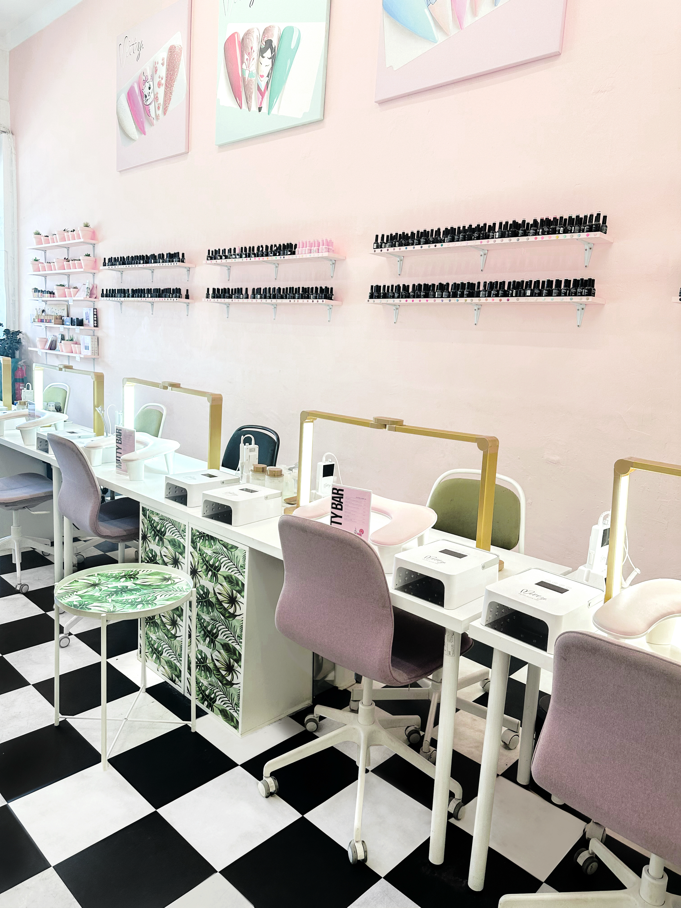 best nail salon in Melbourne