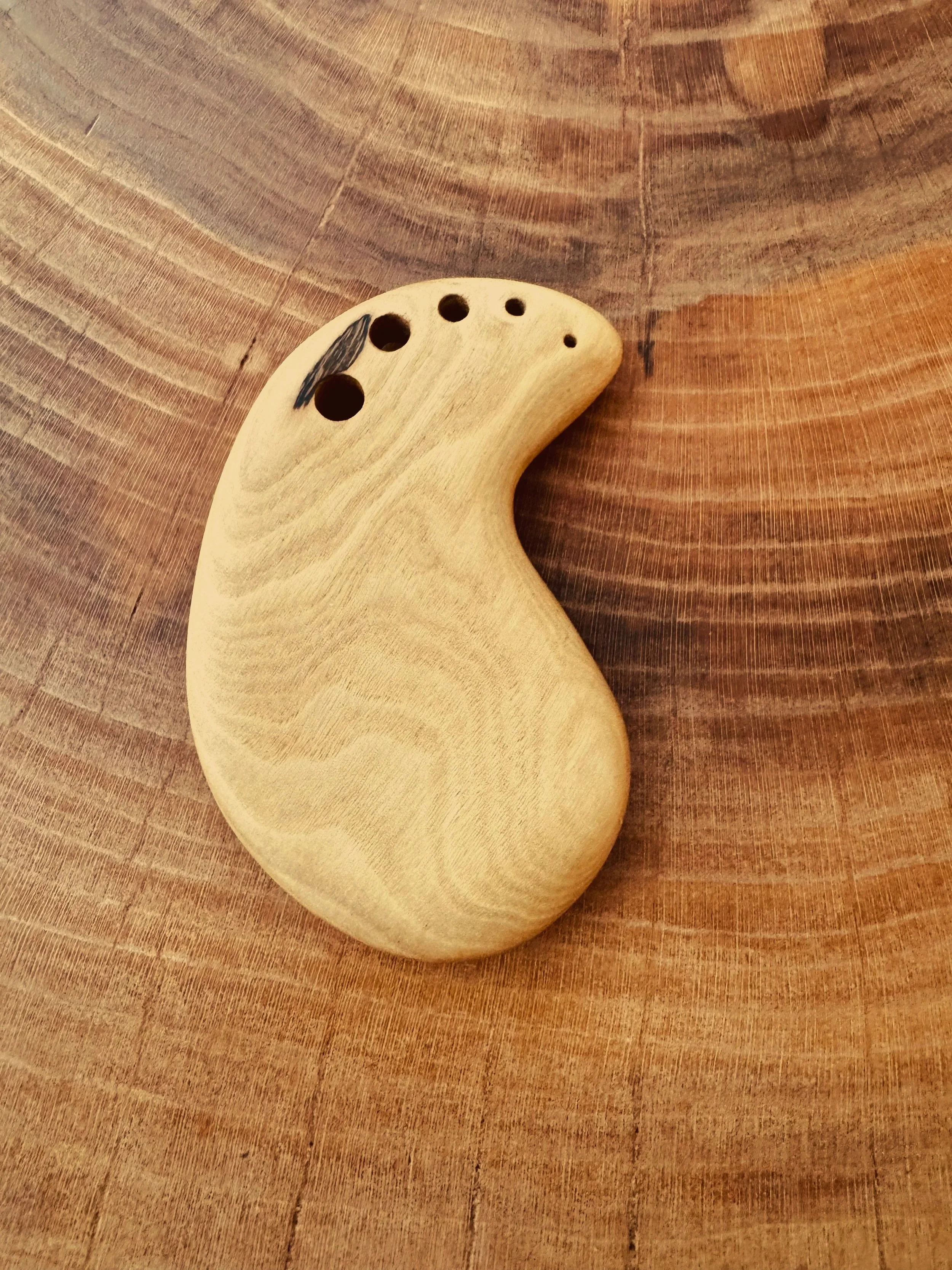 Walnut Heart Wood Herb Stripper No. 1