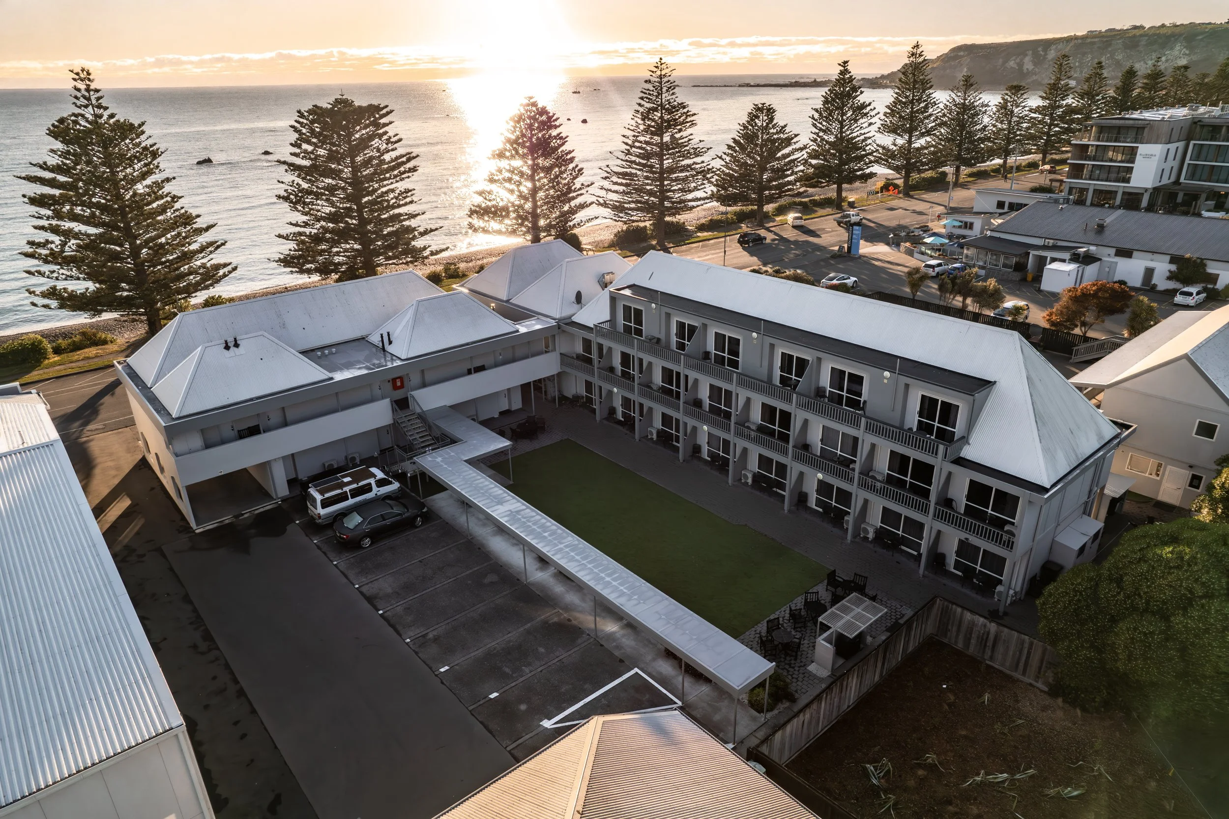 Kaikoura: White Morph & Kaikoura Luxury Apartments