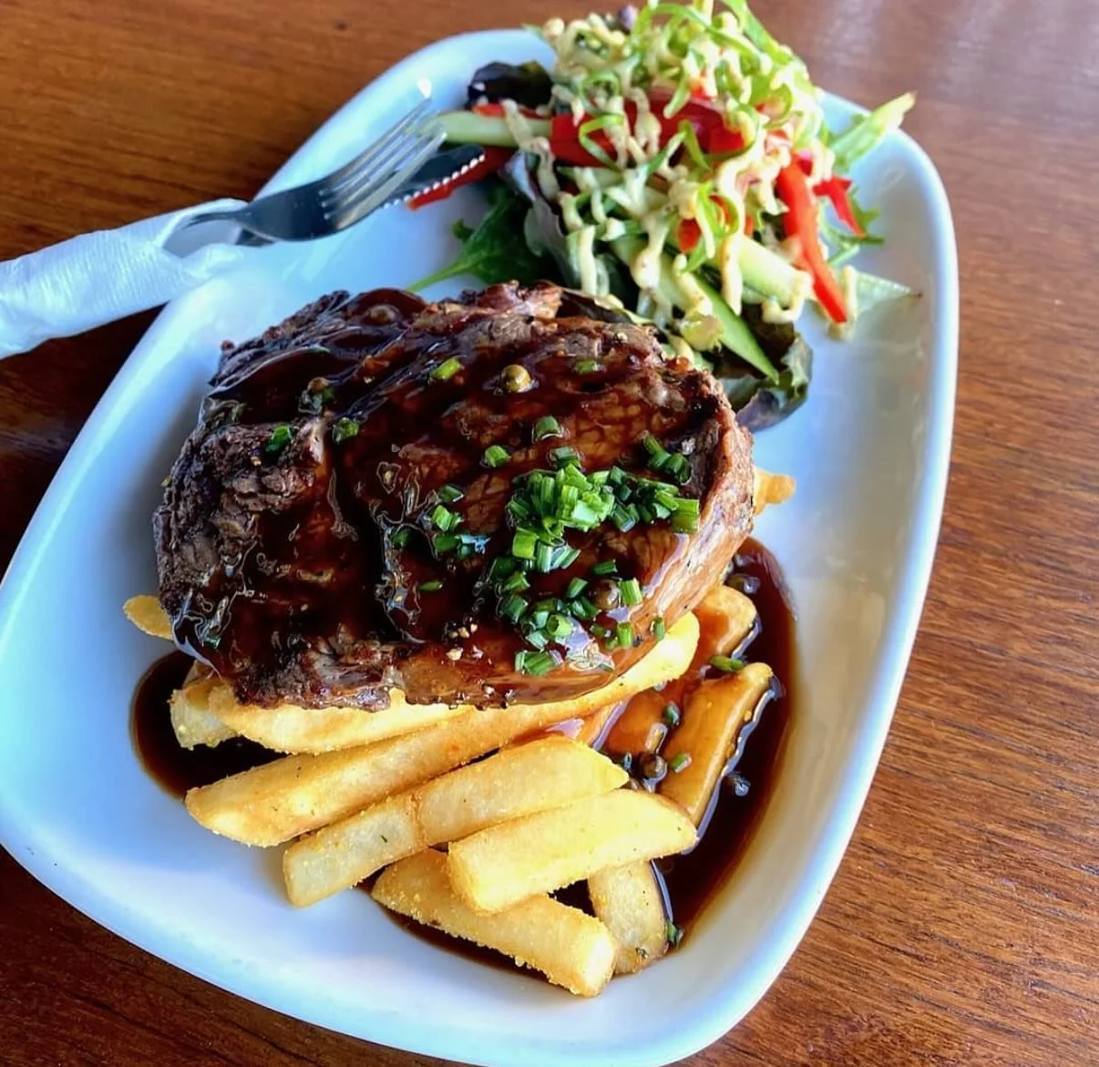 TUESDAY SPECIAL ONLY $30  250g rump steak , chips &amp; salad with a schooner of Beer 🍻 #Tuesday #sunshinecoast #Thealexbar&amp;grill #beer #steak