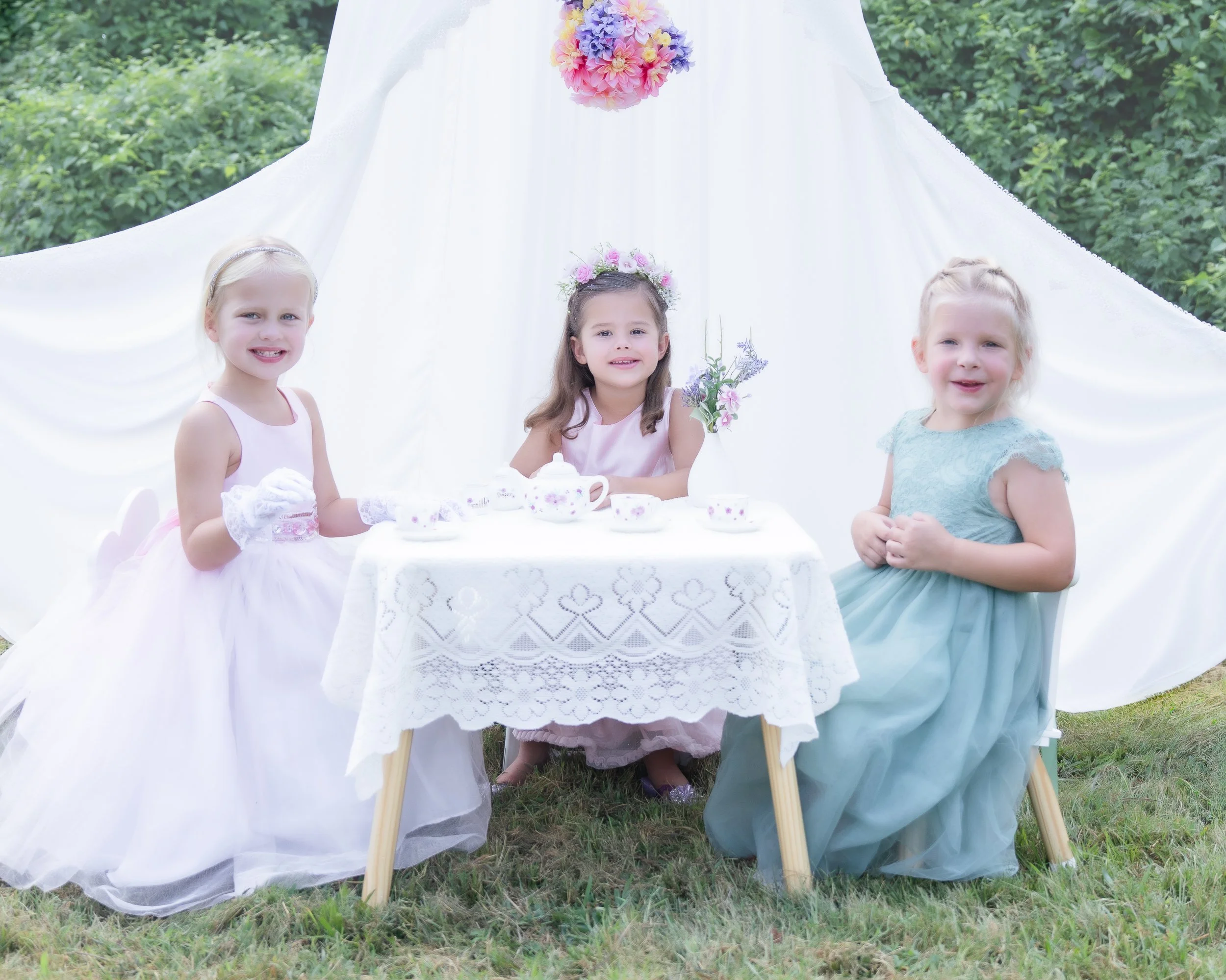 Claire Princess Tea Party.Ana Rattray Photography-3.jpg
