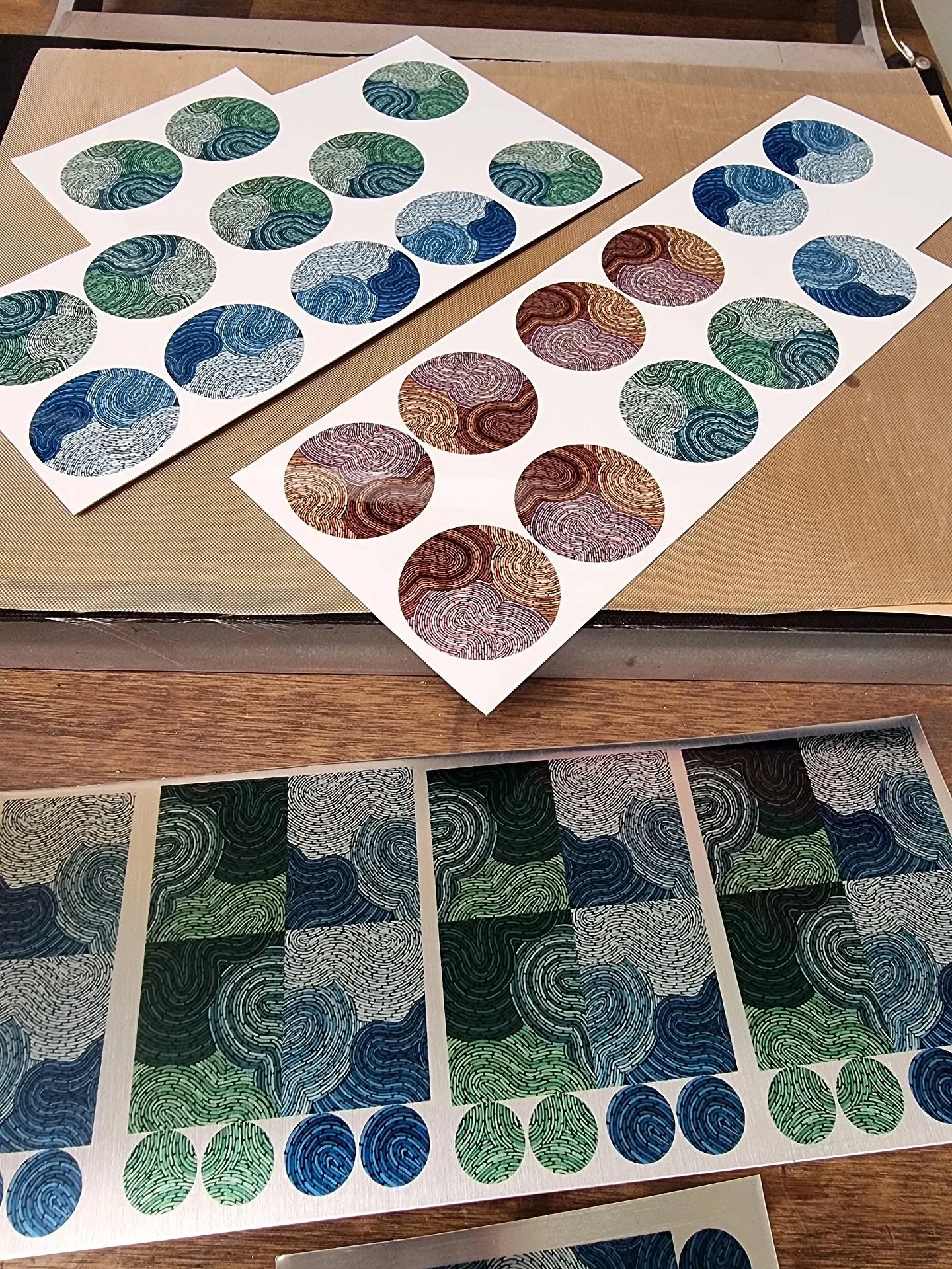 PRINT DAY - lots of metal printing in the studio today, prepping for the wholesale orders that came in last week.

📷 @koorietales Colour Season artwork, printed onto Aluminium.