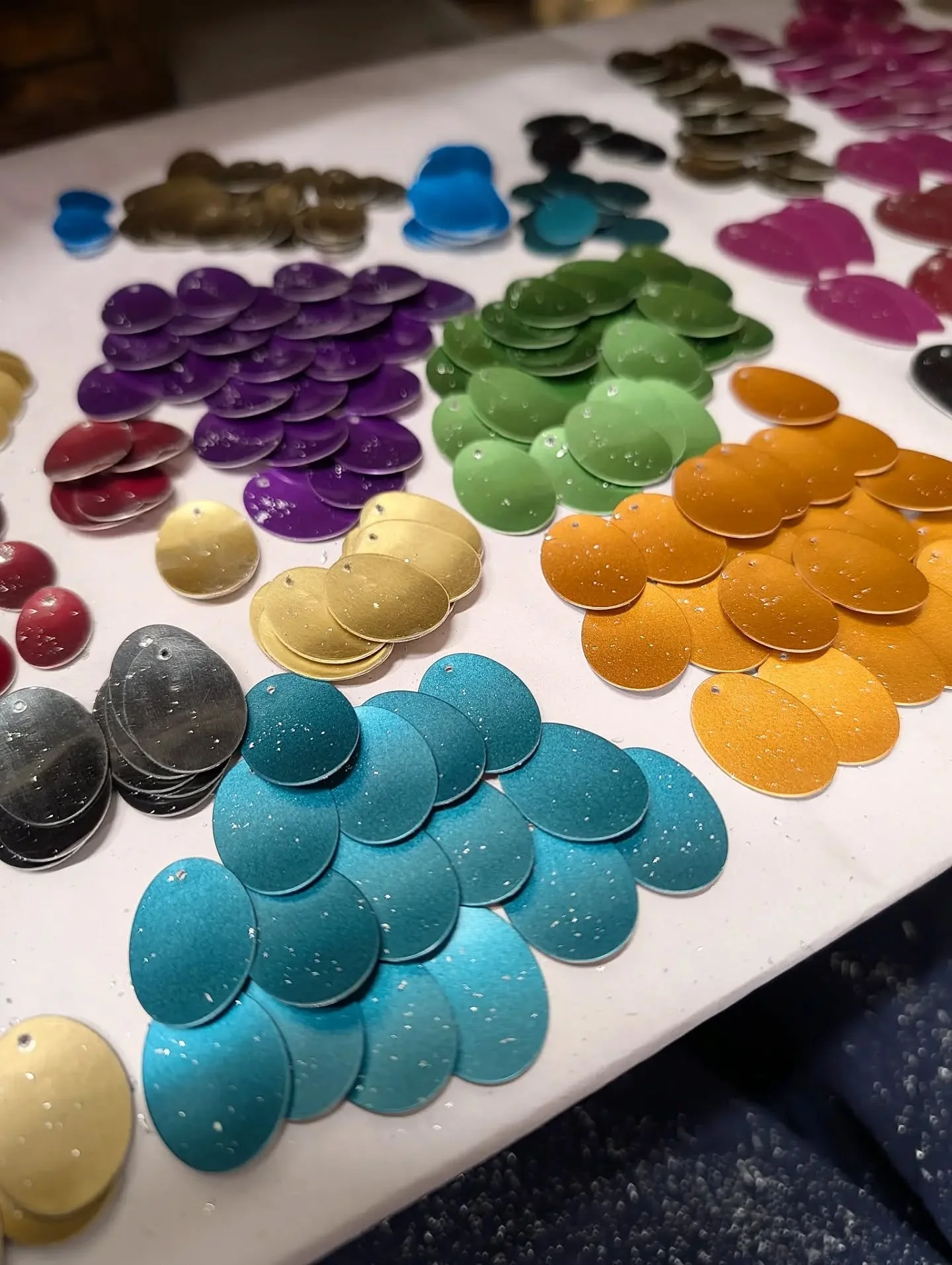 SHOWING UP - it's been increasingly harder to keep showing up on socials and to be honest to keep showing up in my studio.

With orders at an all time low, my mental health and positivity has taken a nose dive in recent weeks.

My work is my purpose 