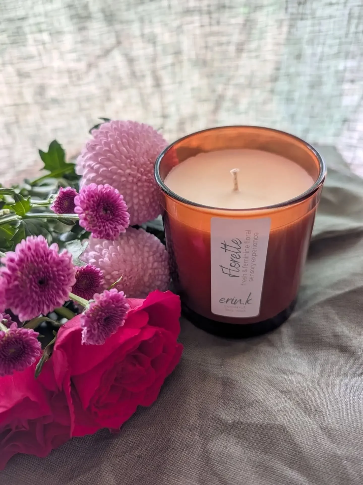 SCENT OF SPRING - As the cooler months fade, it&rsquo;s time to throw open the windows &amp; welcome fresh energy into your home. What better way to welcome spring than with a fresh floral scent.

GET TO KNOW THE FLORETTE SCENT - Our hand-poured Flor