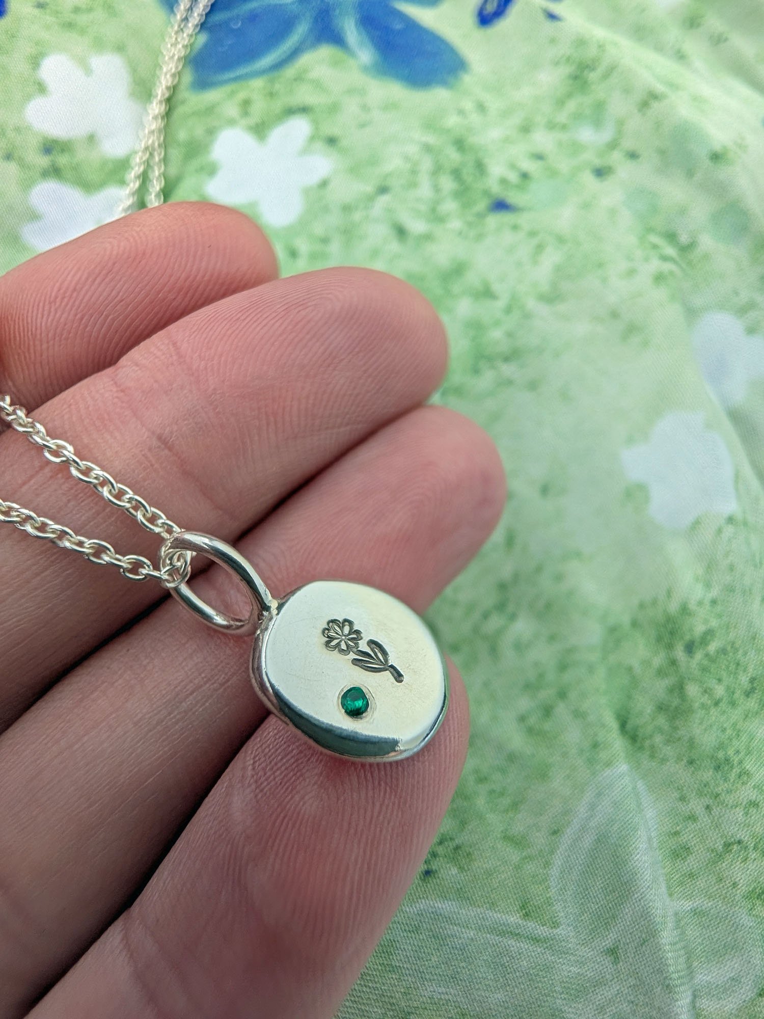 flower-emerald-necklace (3).jpg