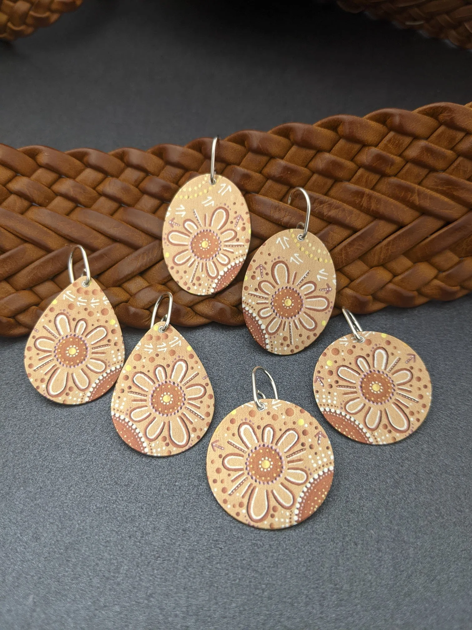 KOORIE TALES - Community Spirit shape earrings