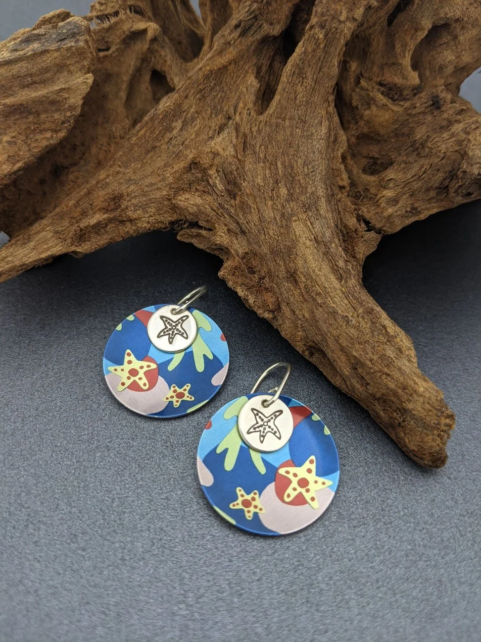 SEASCAPE – Starfish stamped earrings
