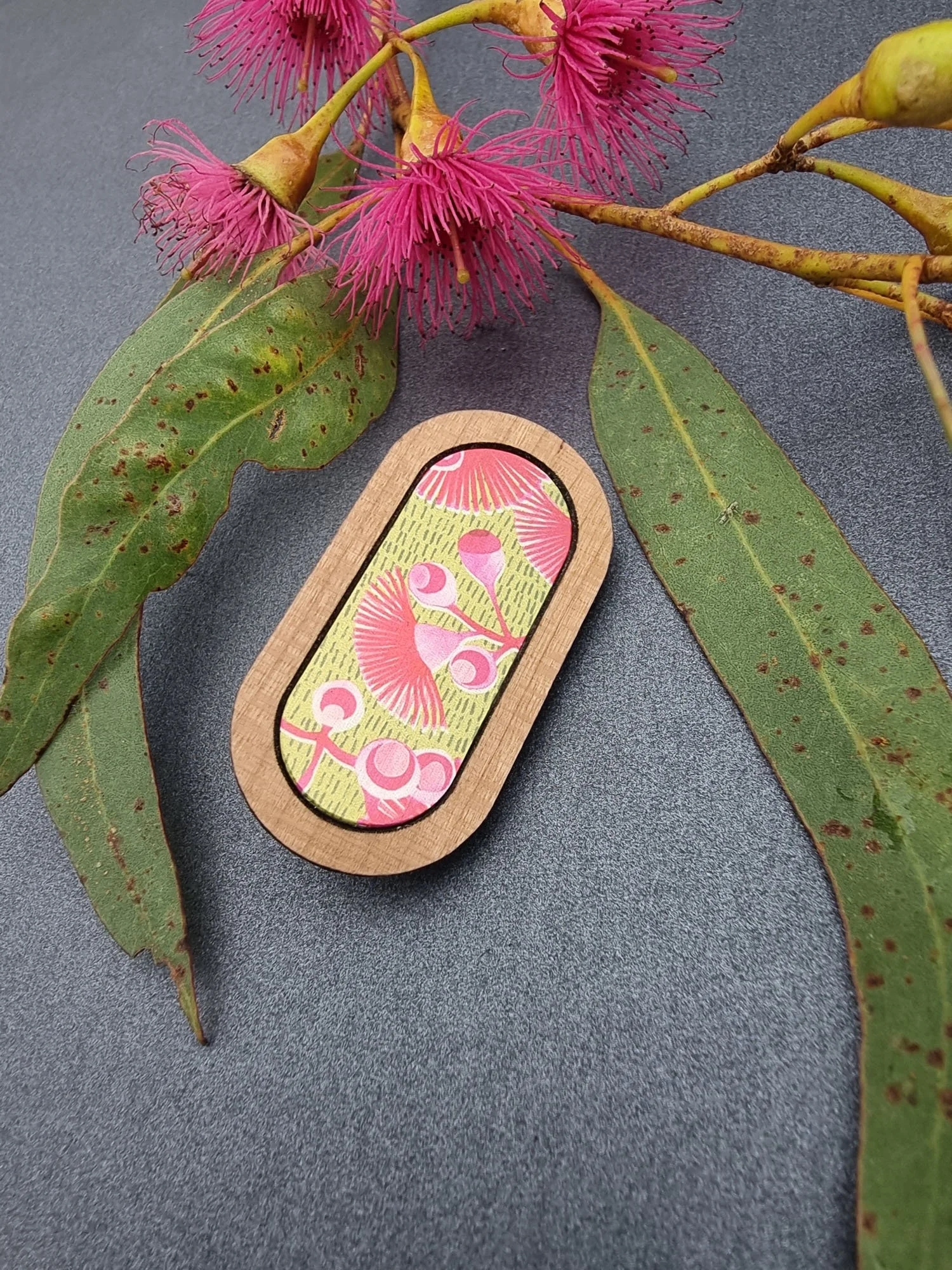 BUSH WALK – Gum Blossom timber brooches