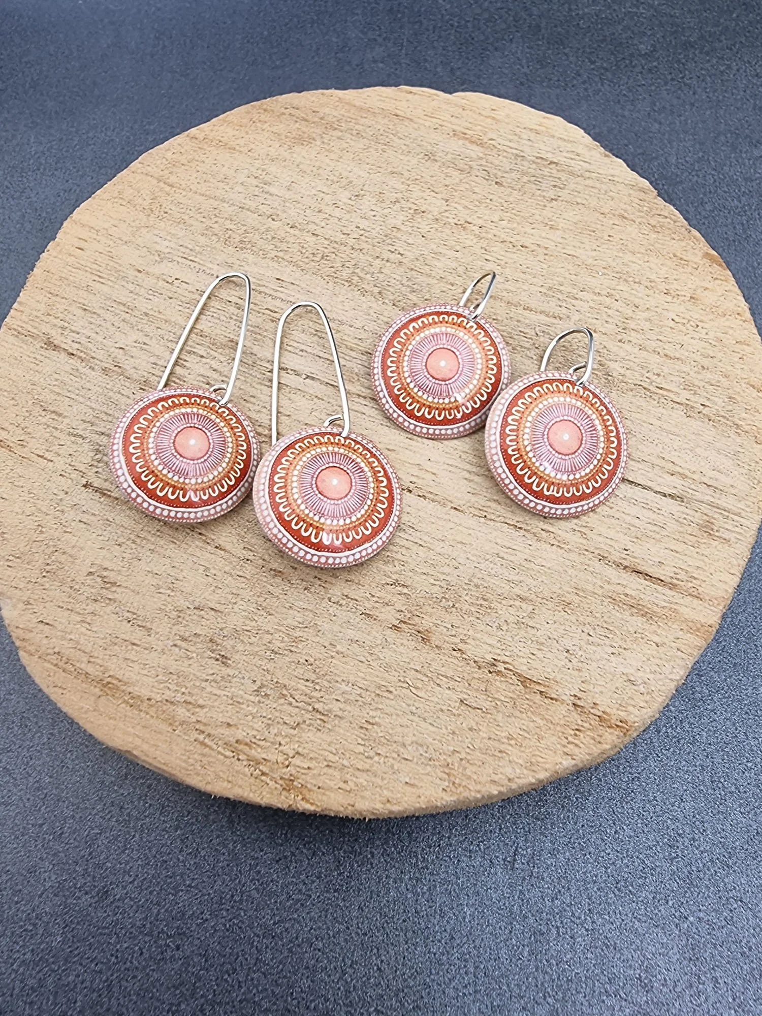 KOORIE TALES - Sunset Meeting domed earrings